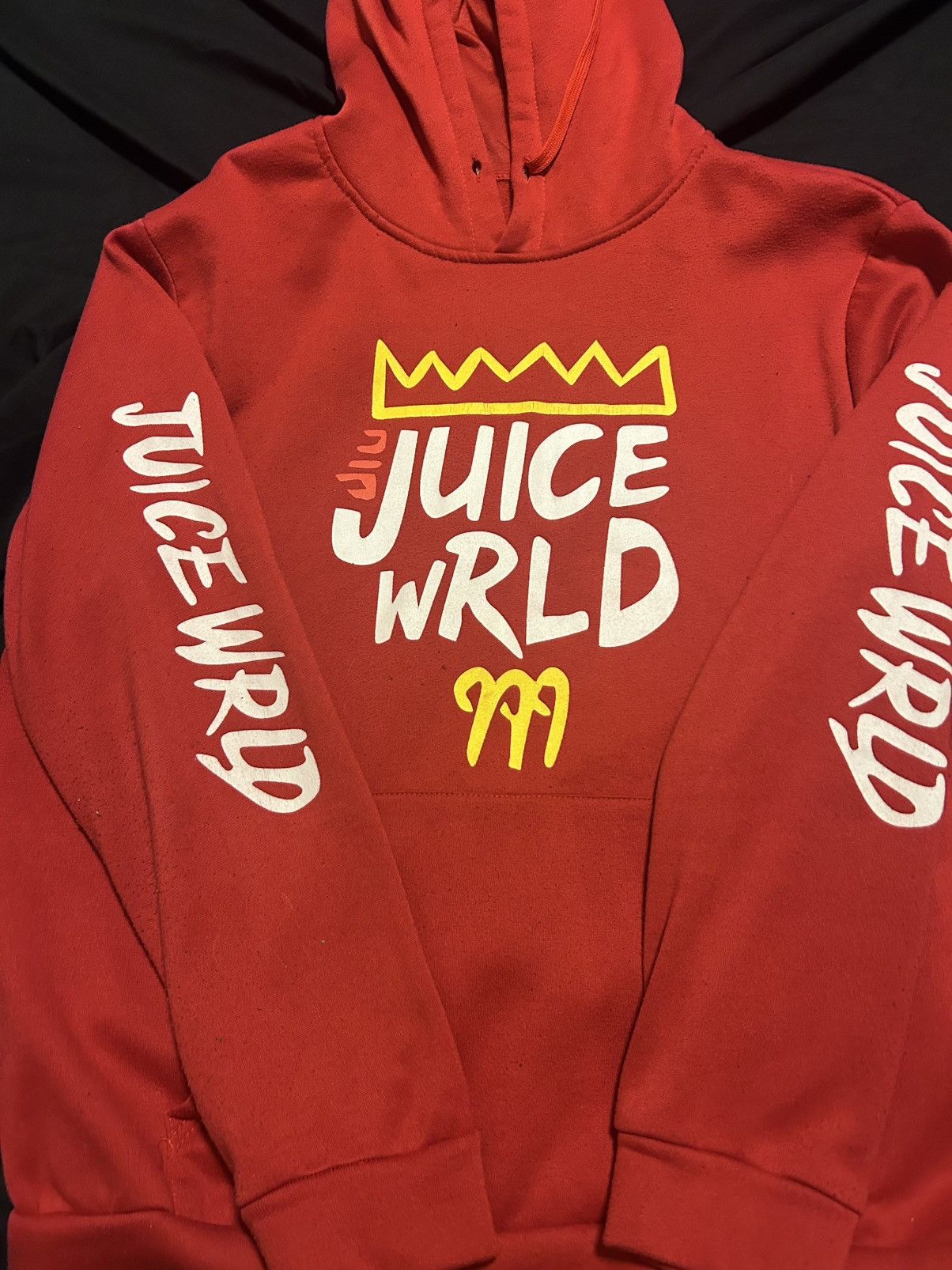 トップス 999CLUB Juice WRLD class photo hoodie Juice Wrld 999 Club Hip Hop Music White Pullover Hoodie Hot Topic