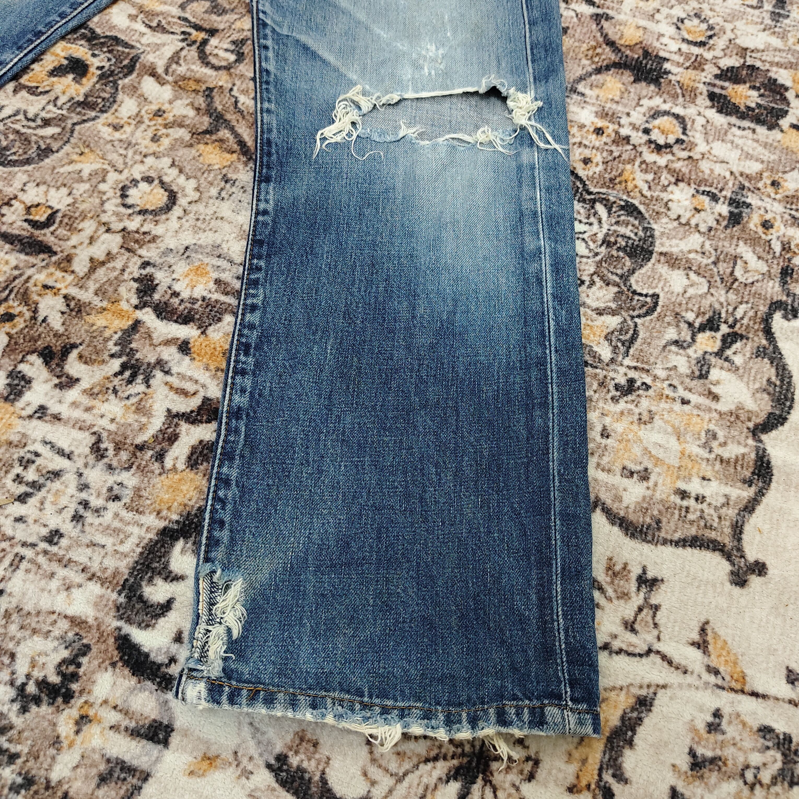 Levi's Vintage Levi's 502 Big E Selvedge Distressed Jean Size US 30 / EU 46 - 4 Thumbnail