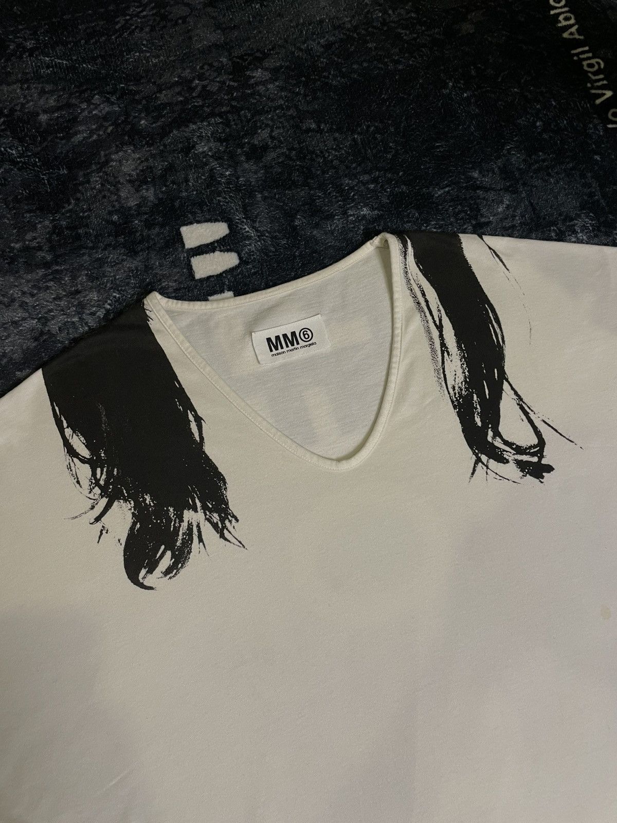Maison Margiela MM6 Maison Margiela Longhair Tee Size US M / EU 48-50 / 2 - 2 Thumbnail