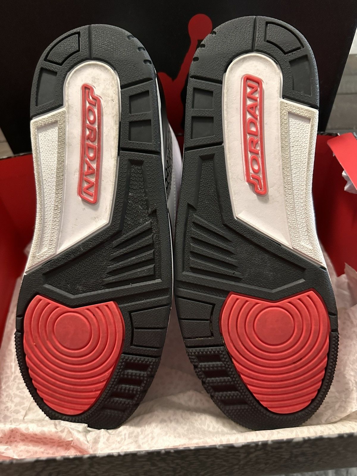 Jordan Brand Jordan 3 Retro Infrared 23 – Size 10.5 – Pristine – OG Box Size US 10.5 / EU 43-44 - 2 Thumbnail