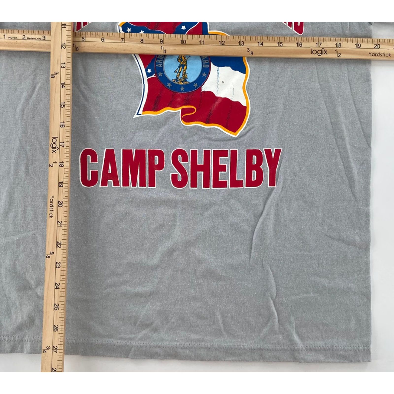 Vintage VINTAGE Soffe Army National Guard Camp Shelby Flag Shirt Adult Large Gray T-Shirt Mens 90s Size US L / EU 52-54 / 3 - 6 Thumbnail