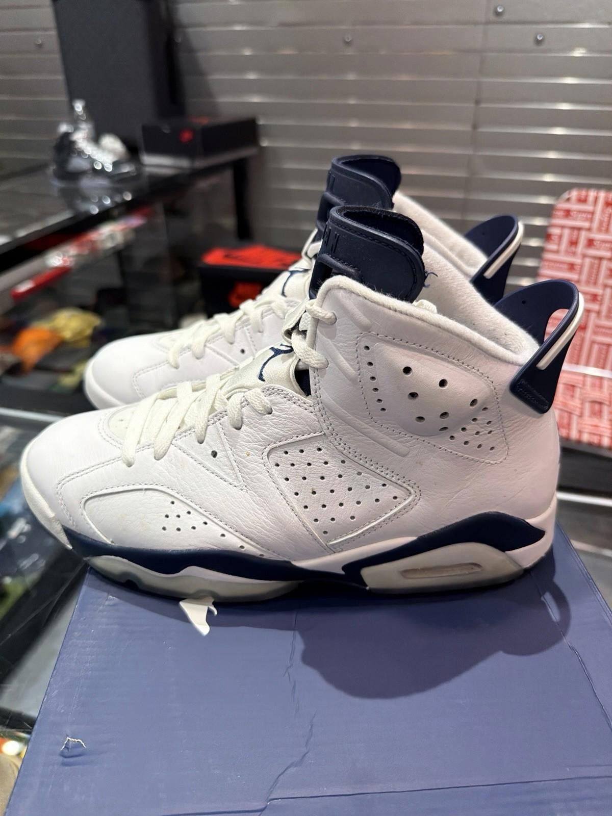 Jordan Brand Air Jordan 6 Midnight Navy Retro Size 9 Mens White Sneakers Size US 9 / EU 42 - 6 Thumbnail