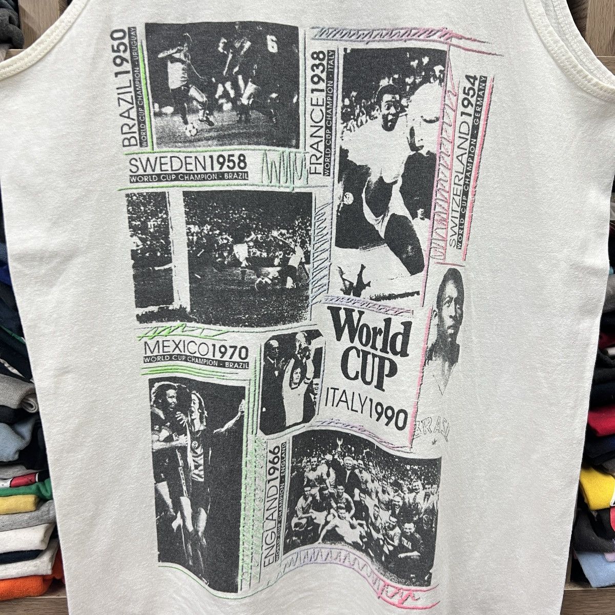 Vintage VTG WORLD CUP HISTORY SINGLE STITCH SIZE SMALL Size US S / EU 44-46 / 1 - 3 Thumbnail