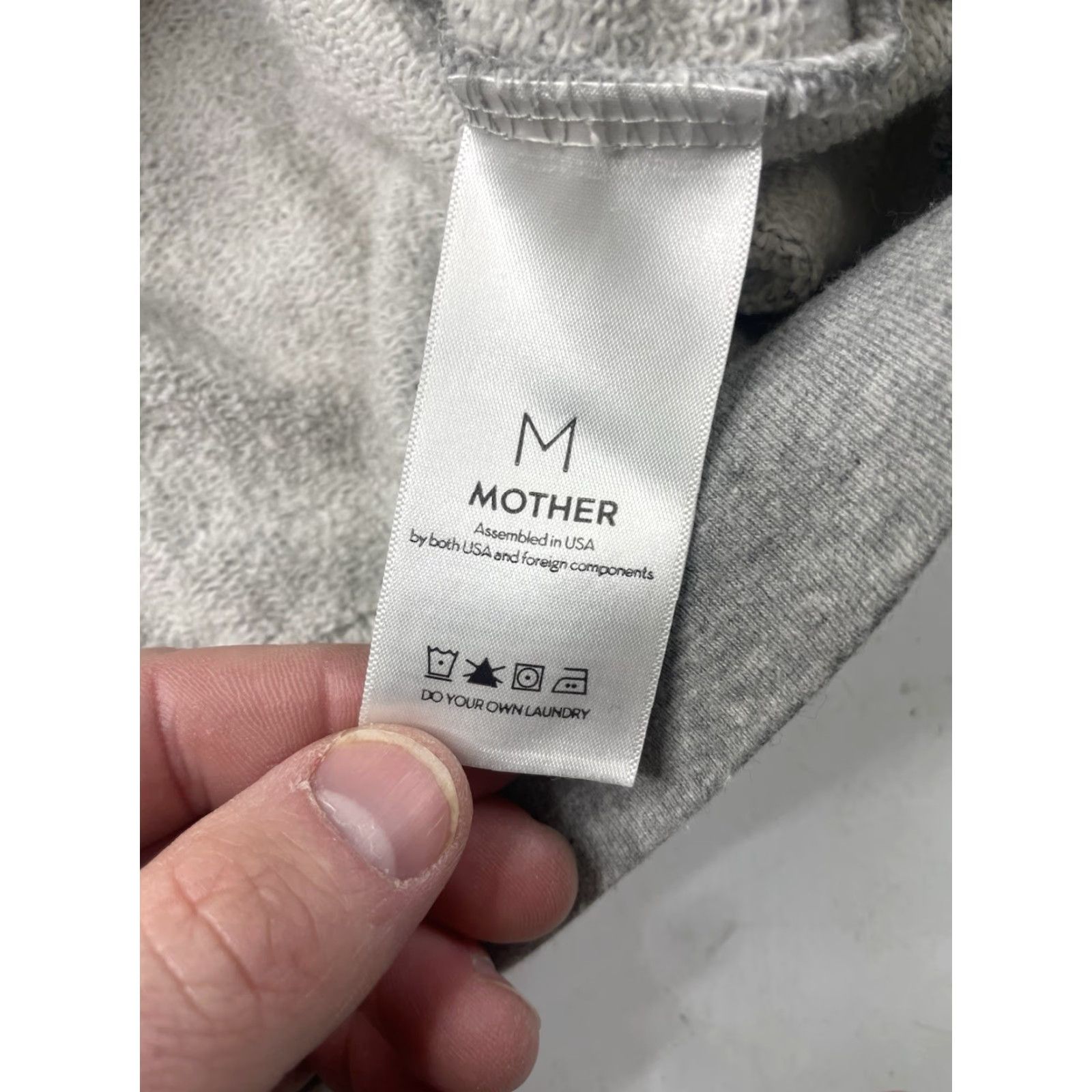 MOTHER Mother Sweatshirt Womens M Pullover V-Neck Long Sleeve Gray Cotton Fleece All Seasons USA 3/4 Sleeve The Loosen Up Cropped Size M / US 6-8 / IT 42-44 - 7 Thumbnail