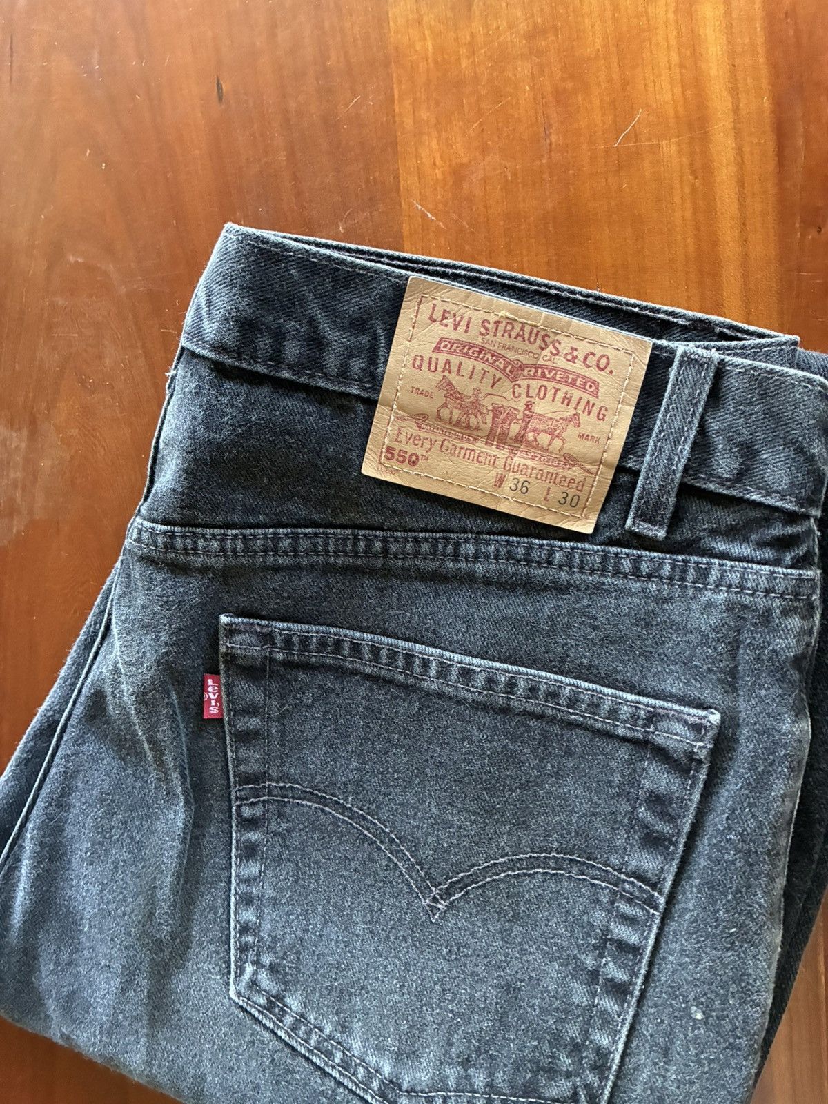 Levi's Vintage 90s Levi’s 550 black loose fit denim Size US 35 - 1 Thumbnail