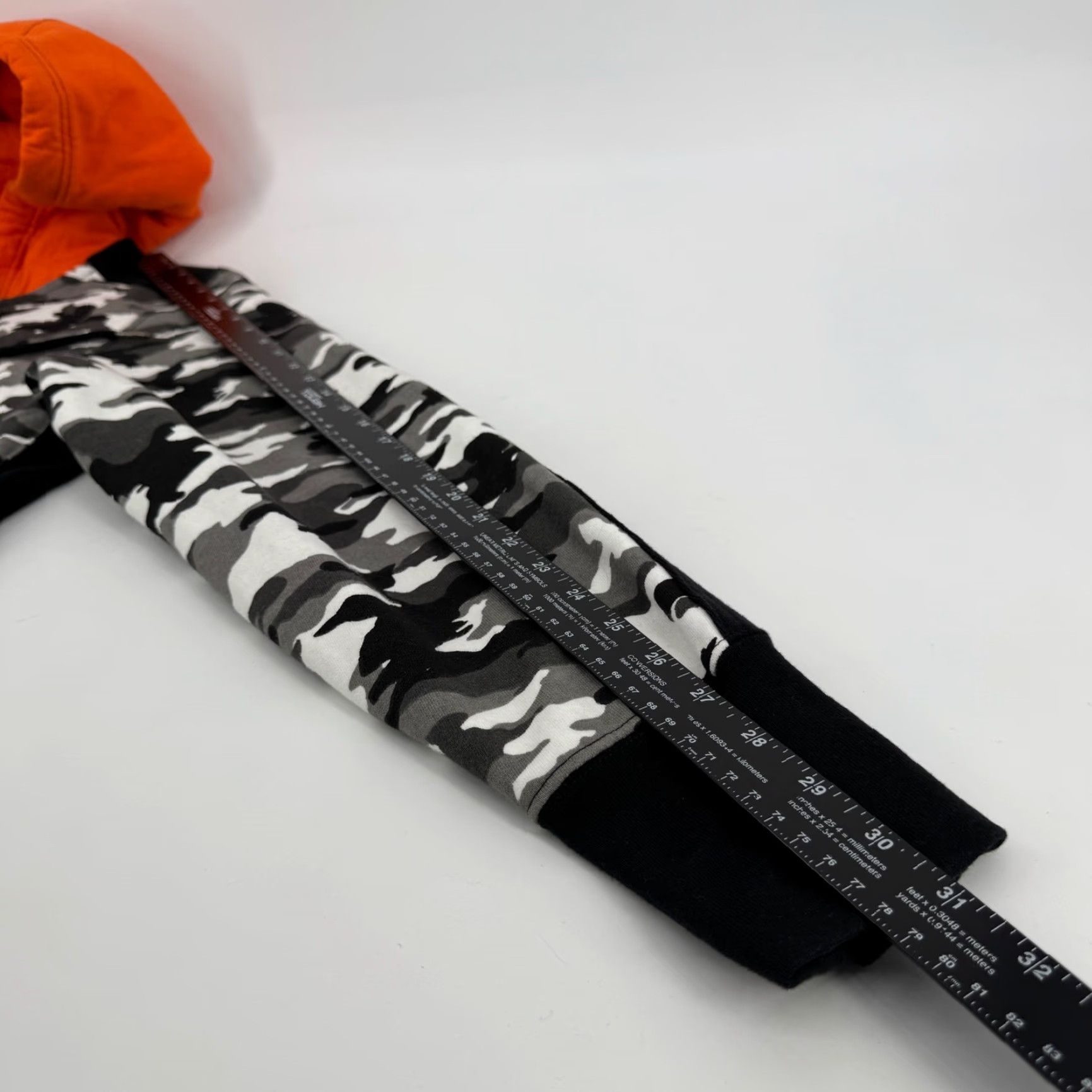Vintage American Giant Full Zip Hoodie Mens Camouflage Fleece Heavyweight Streetwear Pockets Logo Zipper Black Gray Orange S SMALL Size US S / EU 44-46 / 1 - 8 Thumbnail