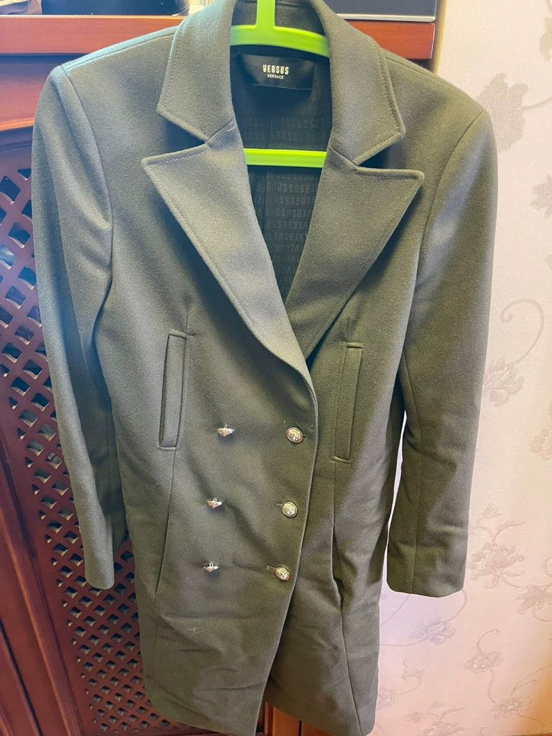 Versace Versace Military green genuine coat Size US S / EU 44-46 / 1 - 1 Thumbnail