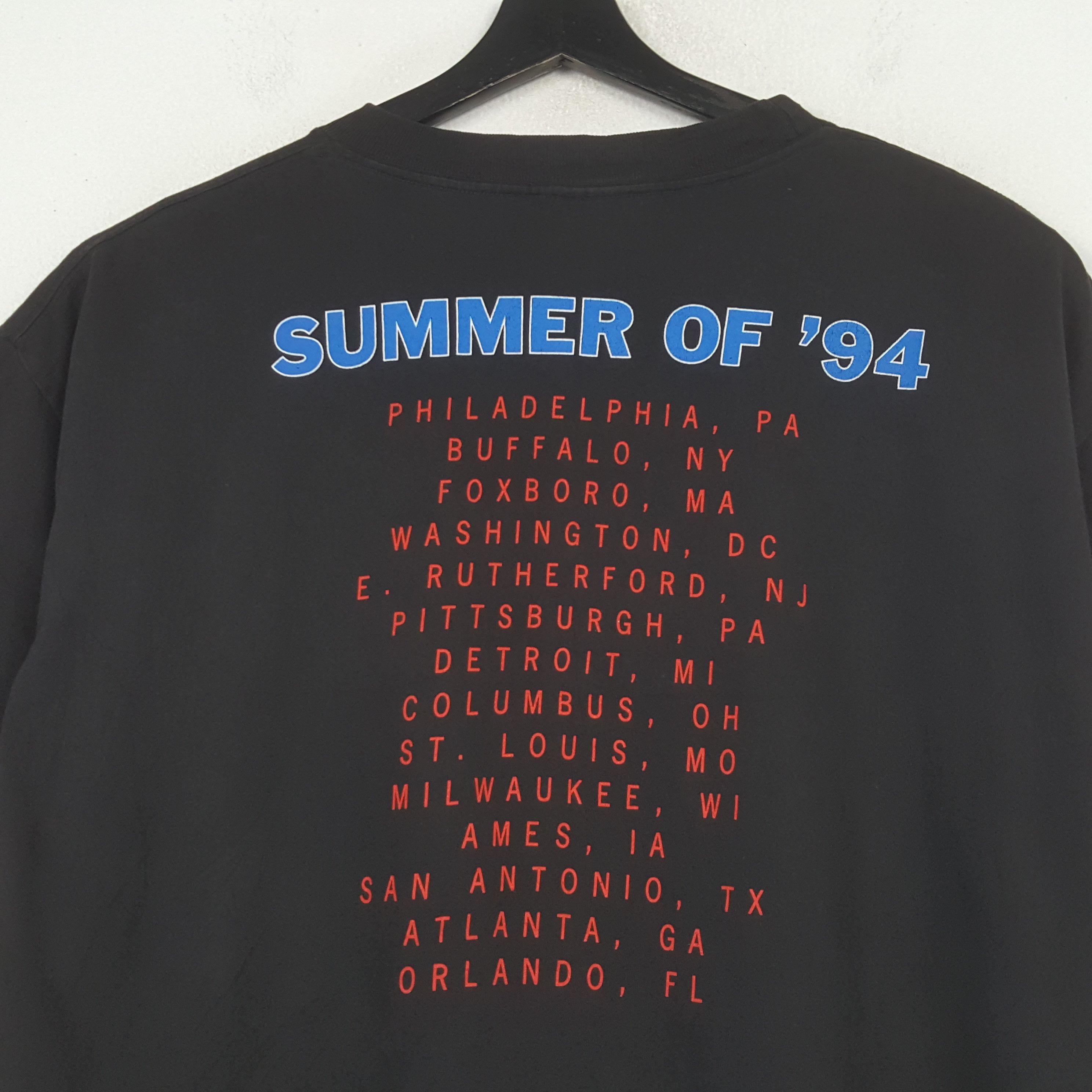 Band Tees Billy Joey Eliton John Singer Music Vintage Tour Tshirt 31 Size US XL / EU 56 / 4 - 4 Thumbnail