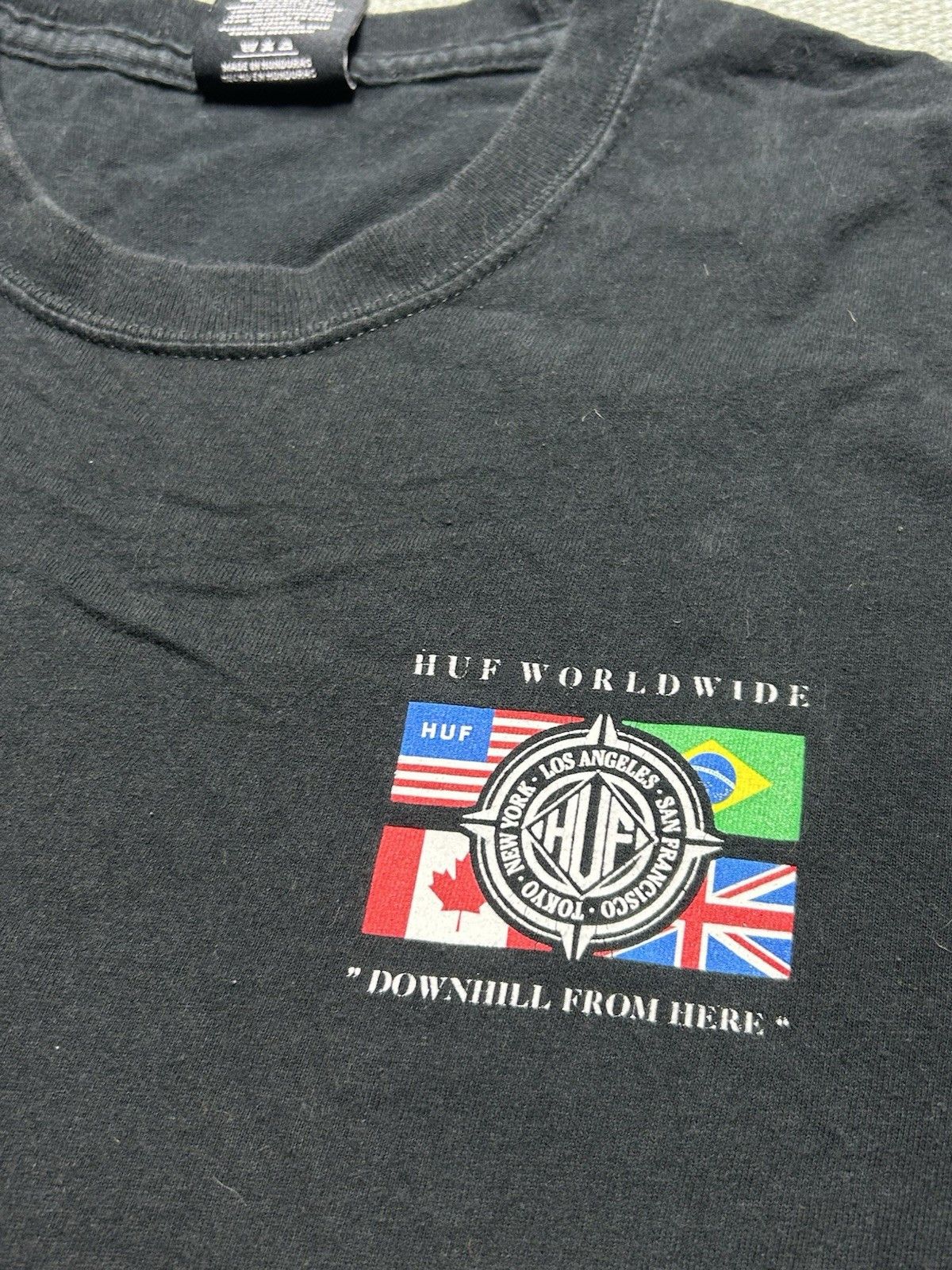 Huf HUF skateboarding t shirt worldwide flags skater medium Size US M / EU 48-50 / 2 - 4 Thumbnail