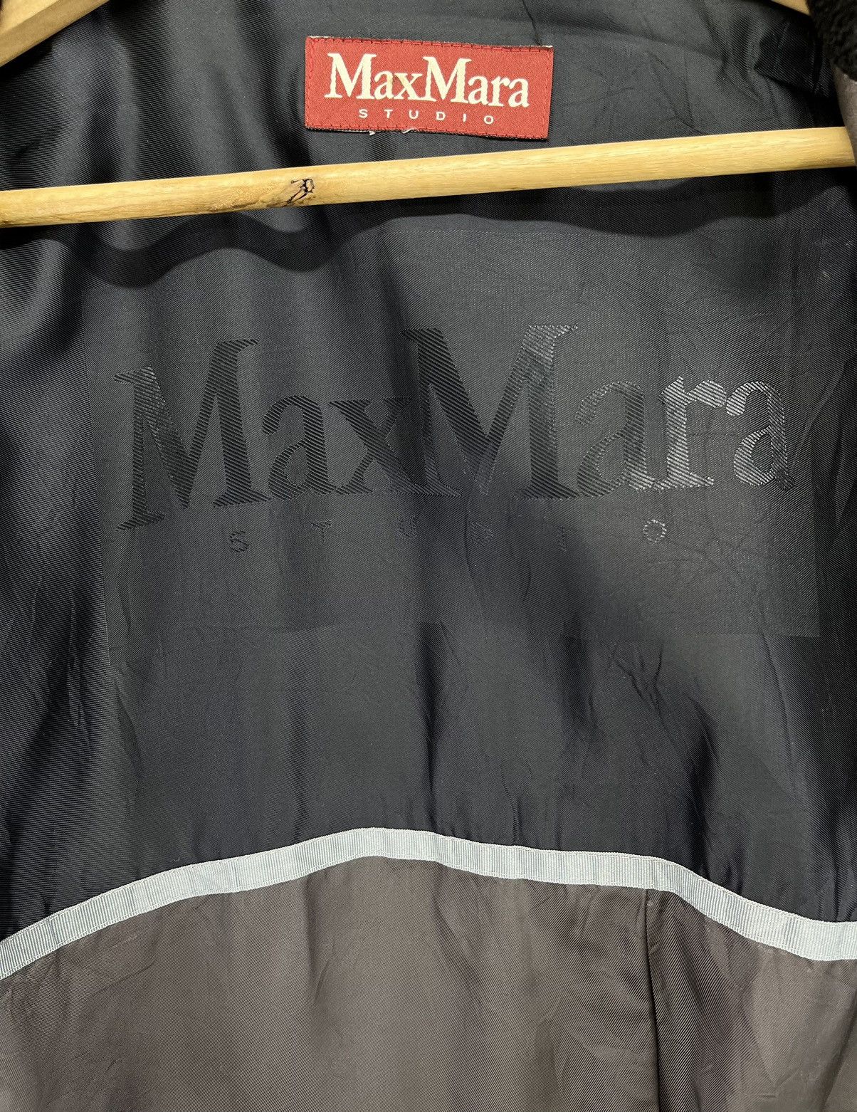 Max Mara Vintage Max Mara Studio Wool Jacket Size XS / US 0-2 / IT 36-38 - 8 Thumbnail