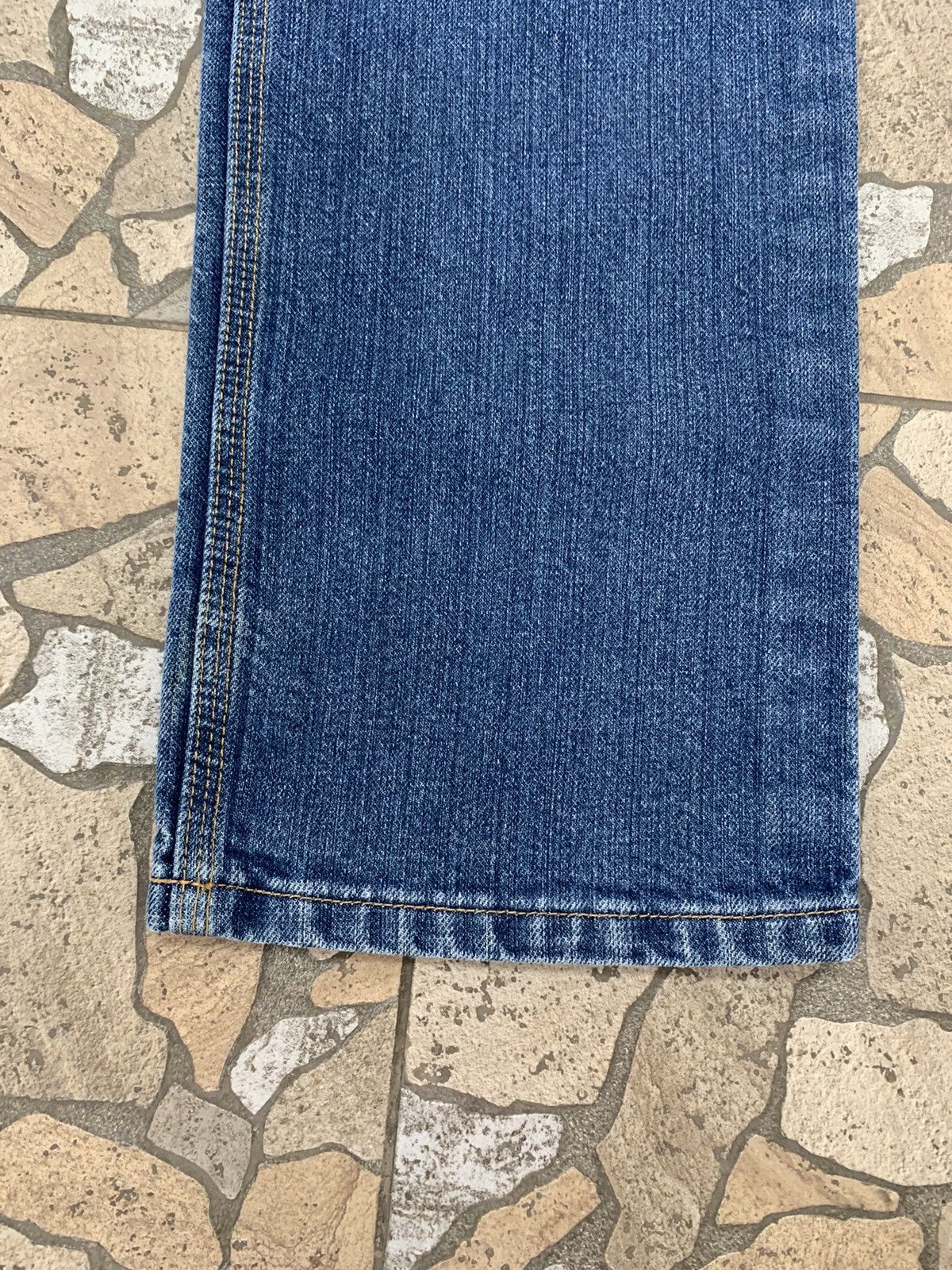 Carhartt Vintage Carhartt Denim Jeans Traditional Fit Size 32 x 32 Size US 32 / EU 48 - 23 Thumbnail