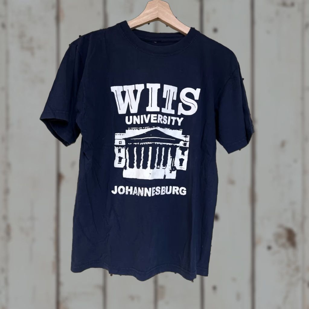 Vintage VINTAGE Wits University blue medium T-Shirt short sleeve Shirt Mens Adult Medium blue University 90s (if applicable) Size US M / EU 48-50 / 2 - 1 Thumbnail