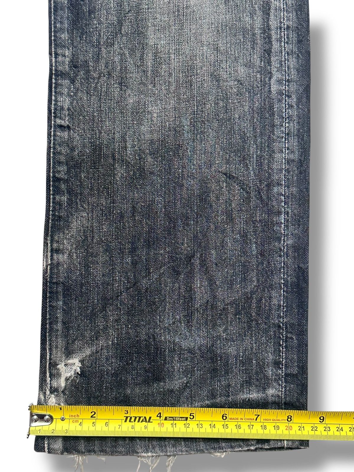 Uniqlo Uniqlo Vintage Distressed Baggy Loose Style Striked & Faded Size US 32 / EU 48 - 17 Thumbnail