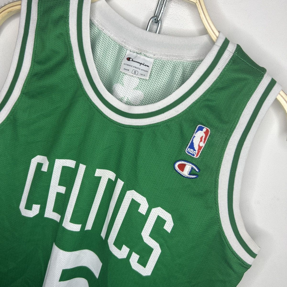 Champion Vintage Boston Celtics Garnett 5 NBA Basketball Jersey Size US S / EU 44-46 / 1 - 5 Thumbnail
