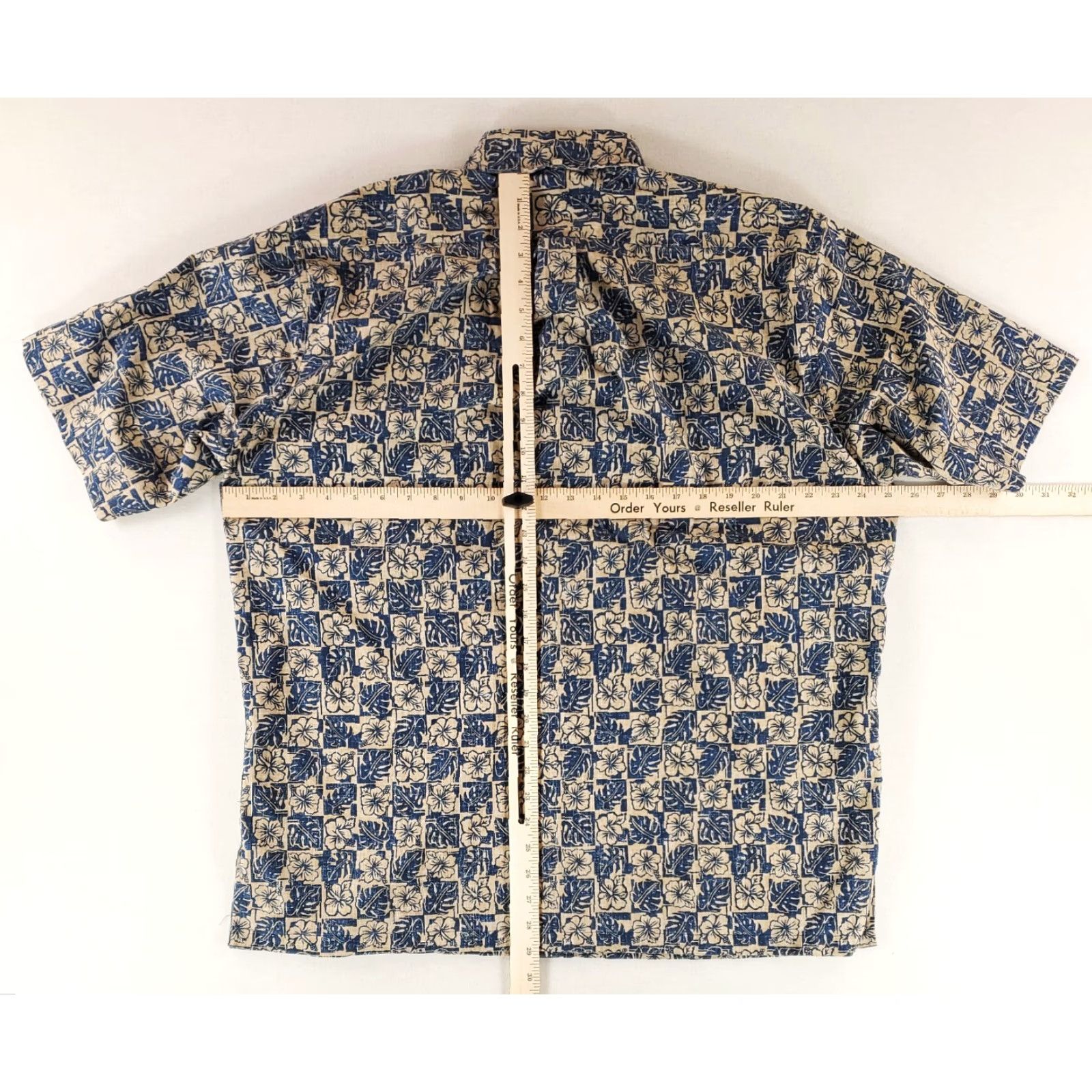 Reyn Spooner Reyn Spooner Floral Button Down Short Sleeve Shirt Mens L Multicolor, Limited Issue, Flower Pattern, Floral Shirt, Button-Down Collar, Mens L Size US L / EU 52-54 / 3 - 4 Thumbnail