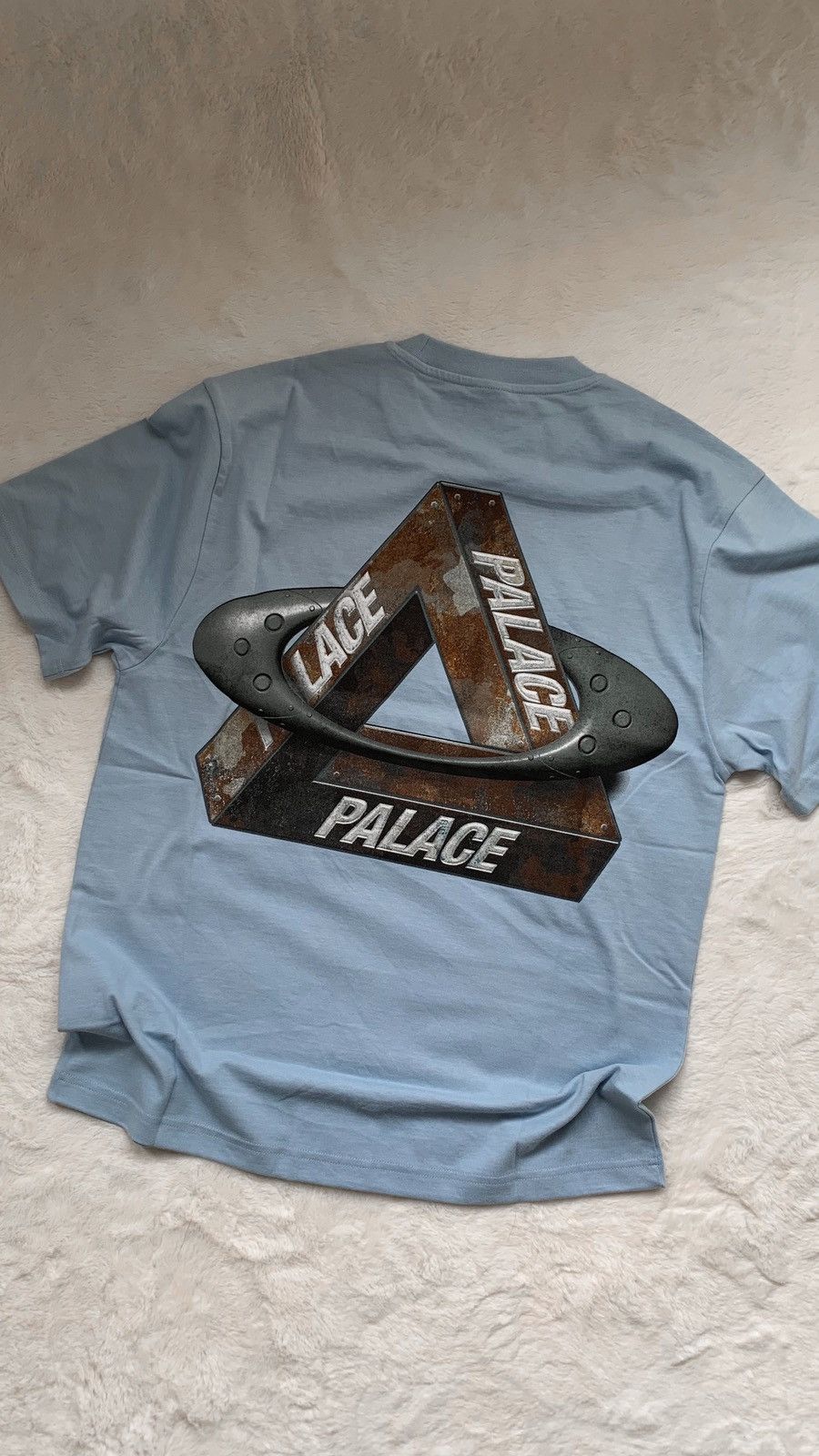 Oakley × Palace Palace X Oakley Tri Logo Tee Size US M / EU 48-50 / 2 - 1 Thumbnail