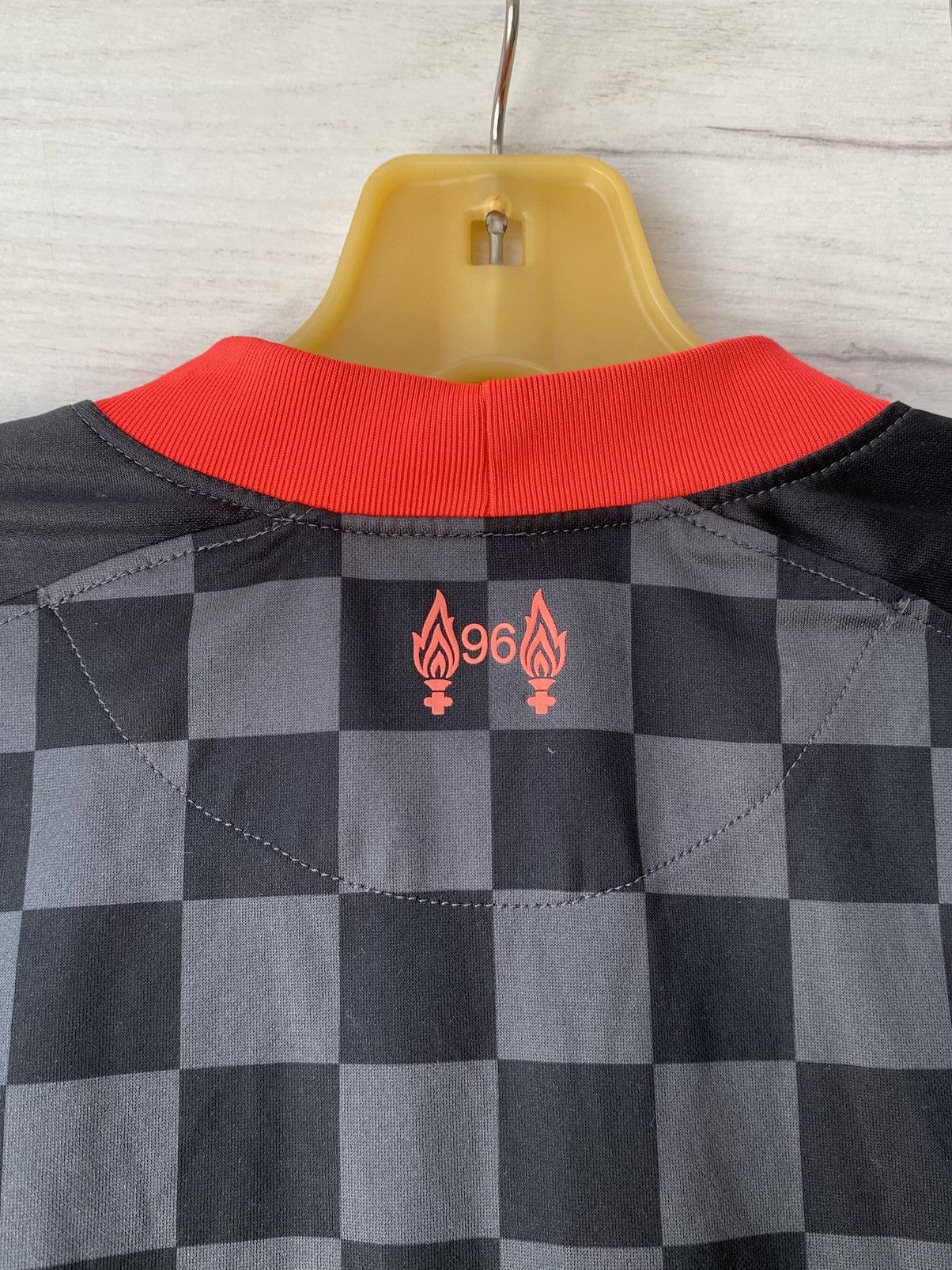Nike Liverpool FC Nike Black Checkered Jersey Size M Size US M / EU 48-50 / 2 - 6 Thumbnail