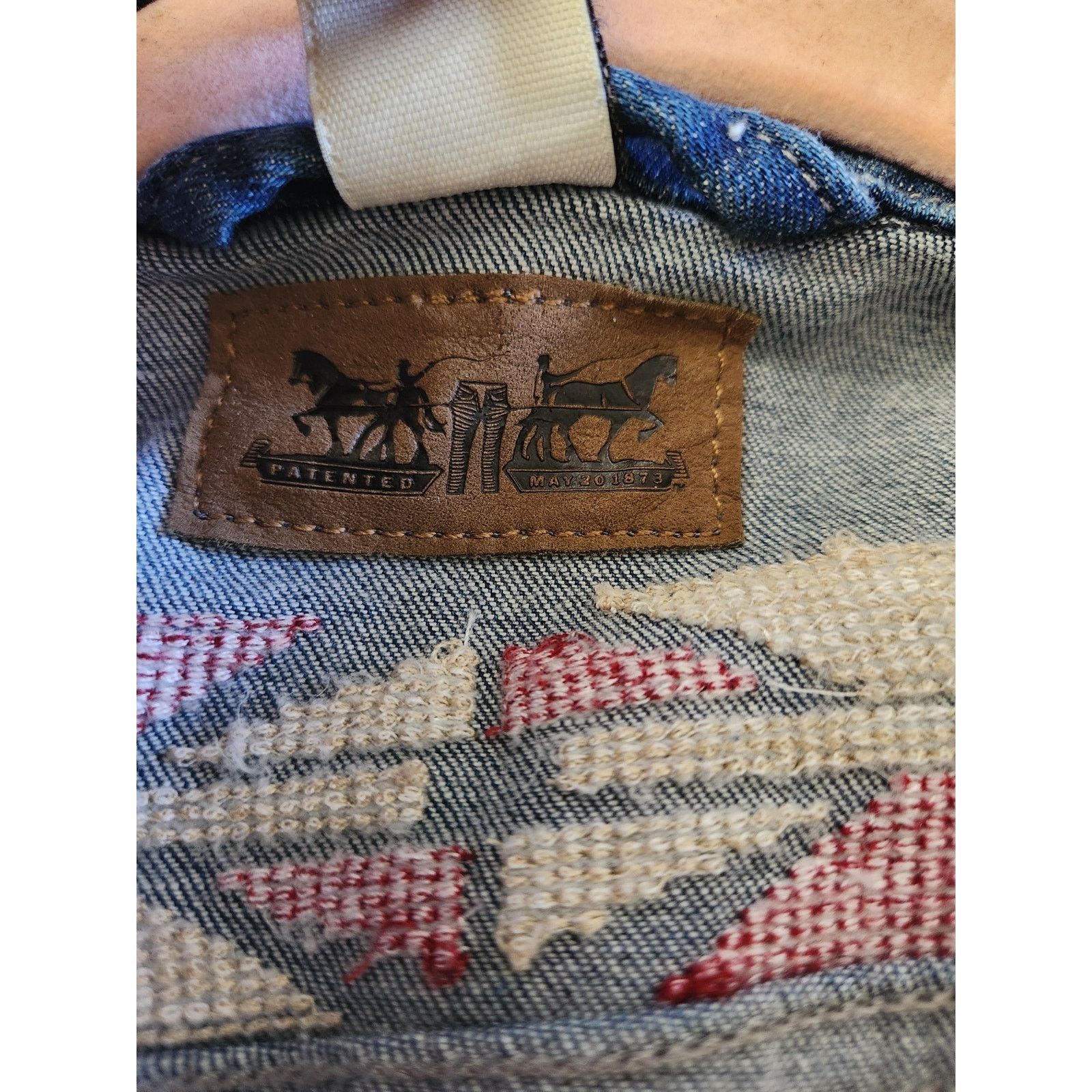 Levi's Levi's Women Embroidered Western Denim Jacket-Sm Size S / US 4 / IT 40 - 8 Thumbnail