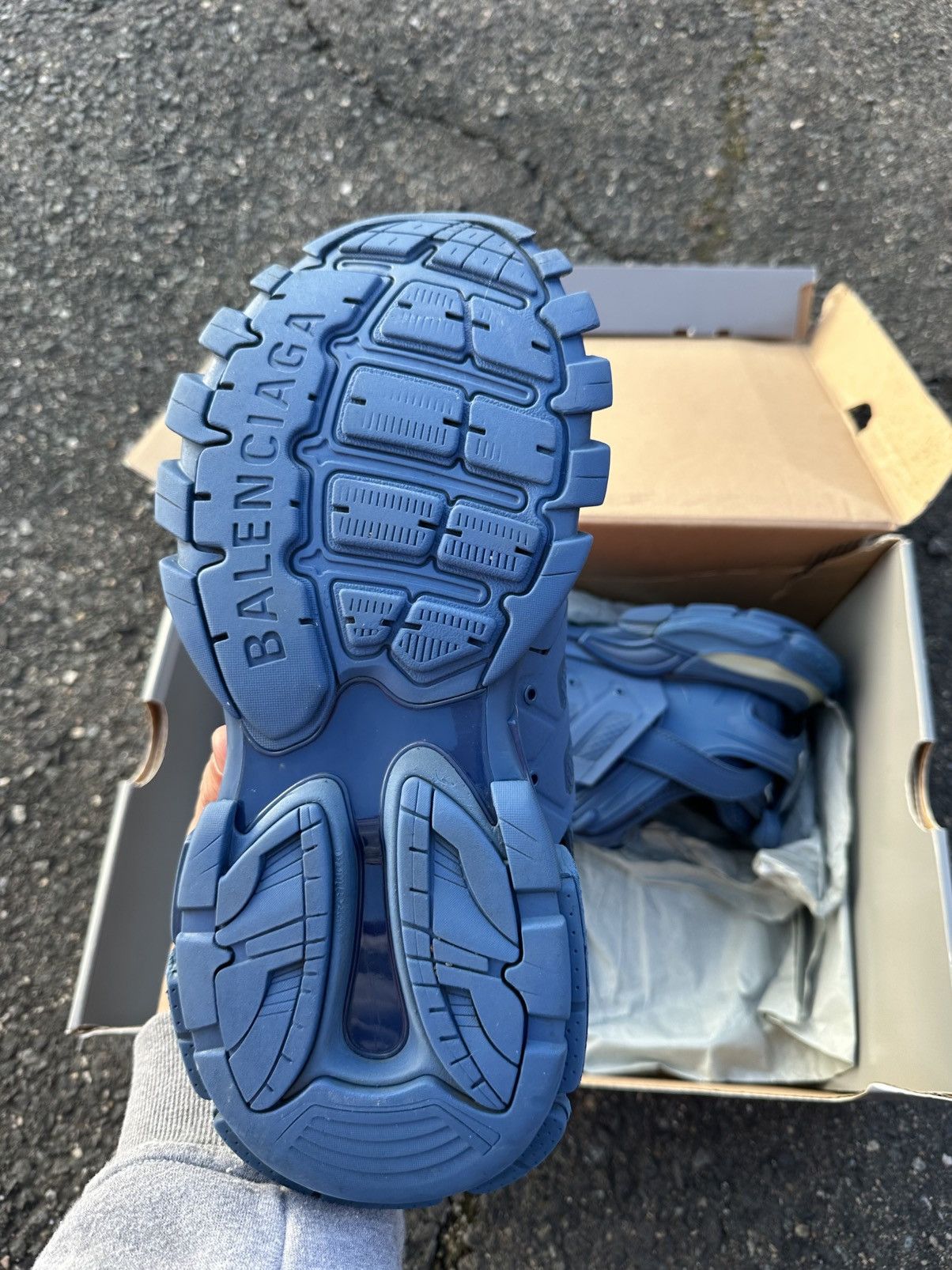 Balenciaga Balenciaga LED Marina Blue Size US 11 / EU 44 - 5 Thumbnail