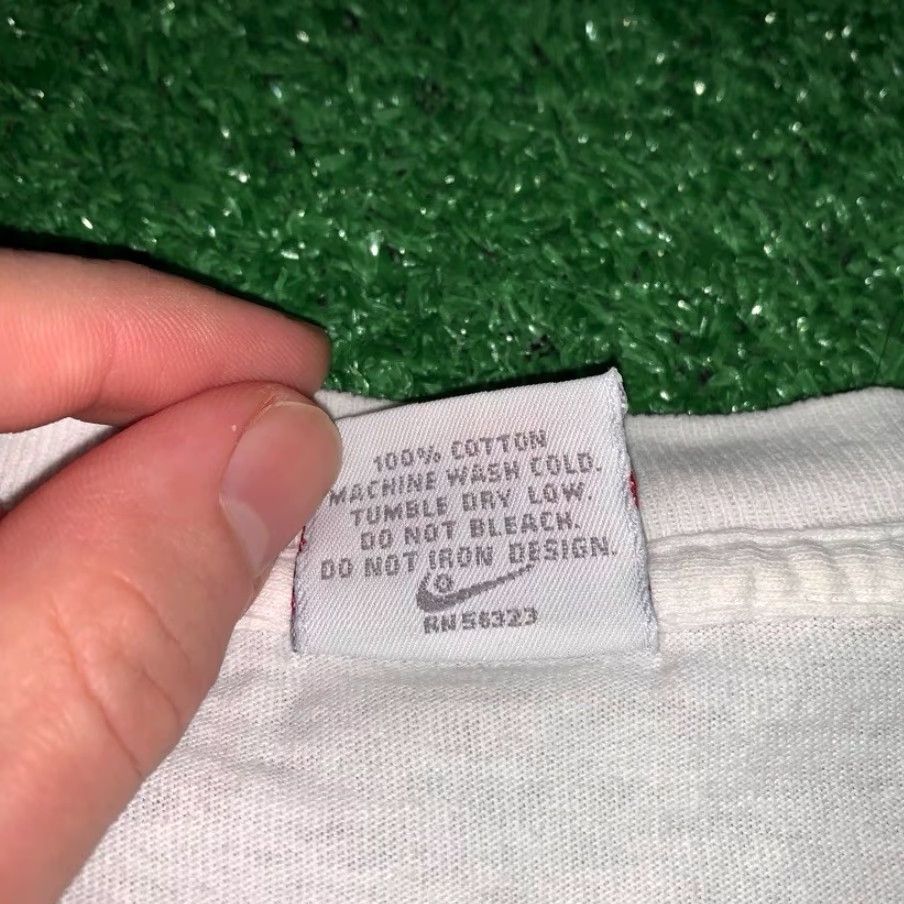 Nike VINTAGE Nike T Shirt Mens XL Peach Tree Georgia Atlanta USA 1992 July 4 80s 90s Graphic Tee White Crew Neck Short Sleeve Sportswear/Beach Mens Size US XL / EU 56 / 4 - 5 Thumbnail