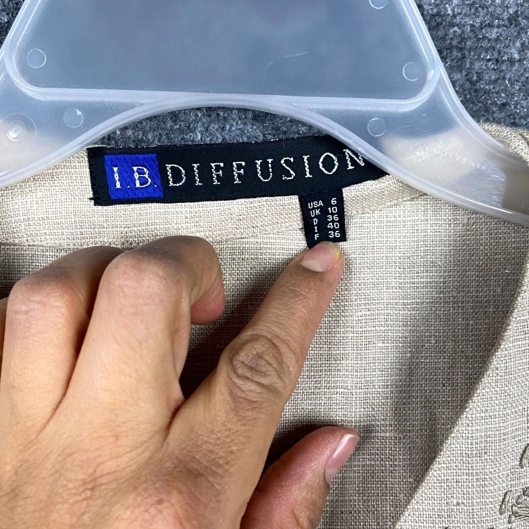 Vintage I.B. Diffusion Button Up Short Sleeve Top Size 6 Beige Womens Adults Size M / US 6-8 / IT 42-44 - 5 Thumbnail