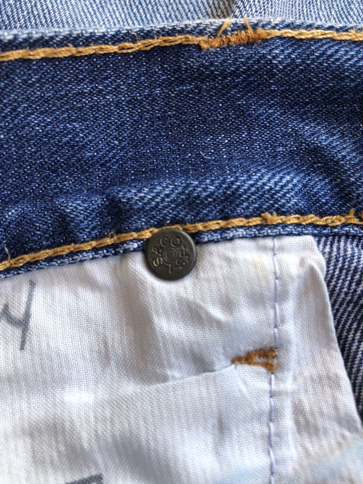 Levi's Vintage Levi’s San Francisco CAL Distressed Jeans Size US 36 / EU 52 - 16 Thumbnail