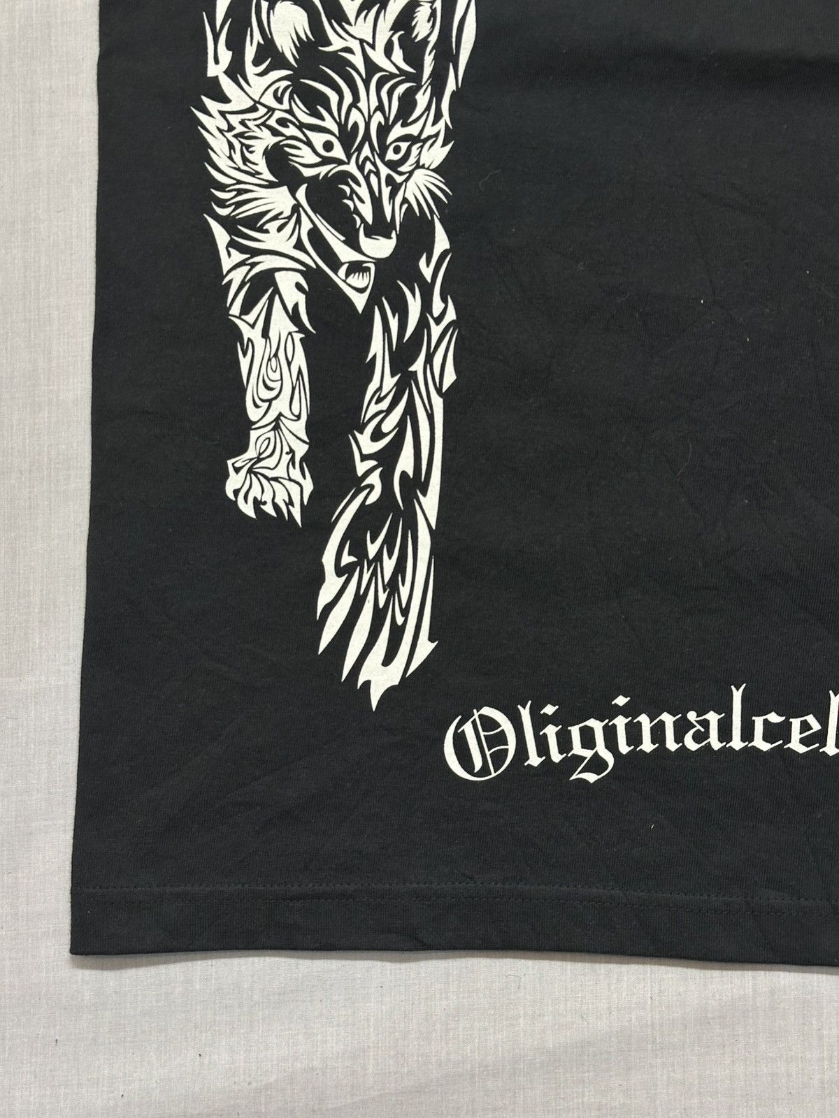 Arts & Science Wolfman B.R.S "Original Celtic Wolf" black graphic t-shirt. Size US M / EU 48-50 / 2 - 8 Thumbnail