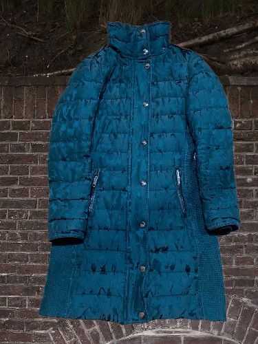 Burberry Burberry Down Jacket Size XS / US 0-2 / IT 36-38 - 1 Thumbnail