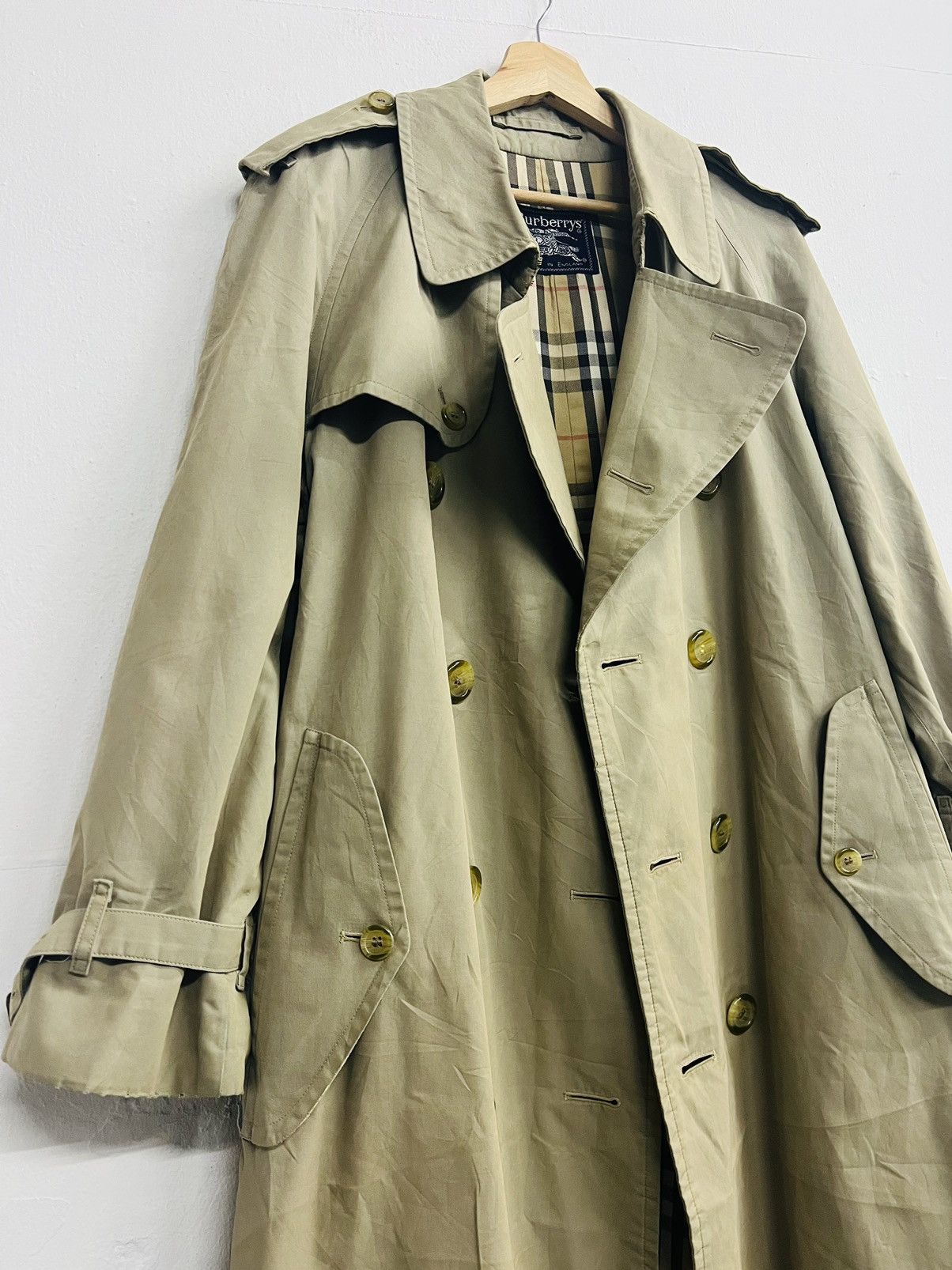 Burberry VINTAGE BURBERRY NOVA CHECK TRENCH COAT Size US S / EU 44-46 / 1 - 7 Thumbnail