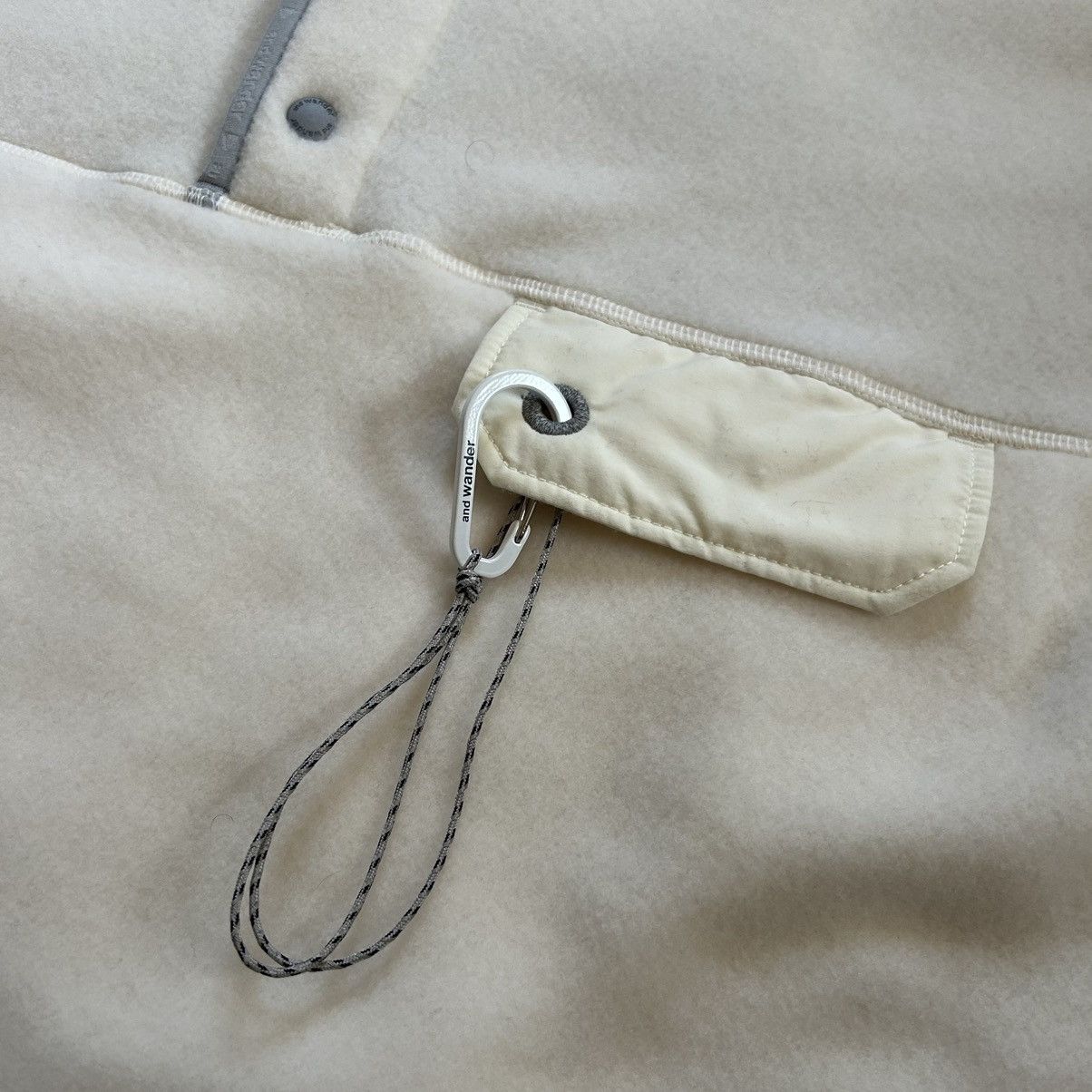 And Wander 574-4281144 031 and wander wool fleece pullover quartersnap Size US XL / EU 56 / 4 - 3 Thumbnail