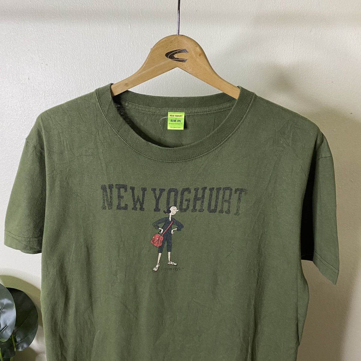 Japanese Brand New Yoghurt x Olive Oyl Popeye The Sailorman Collaboration T Size US M / EU 48-50 / 2 - 2 Thumbnail