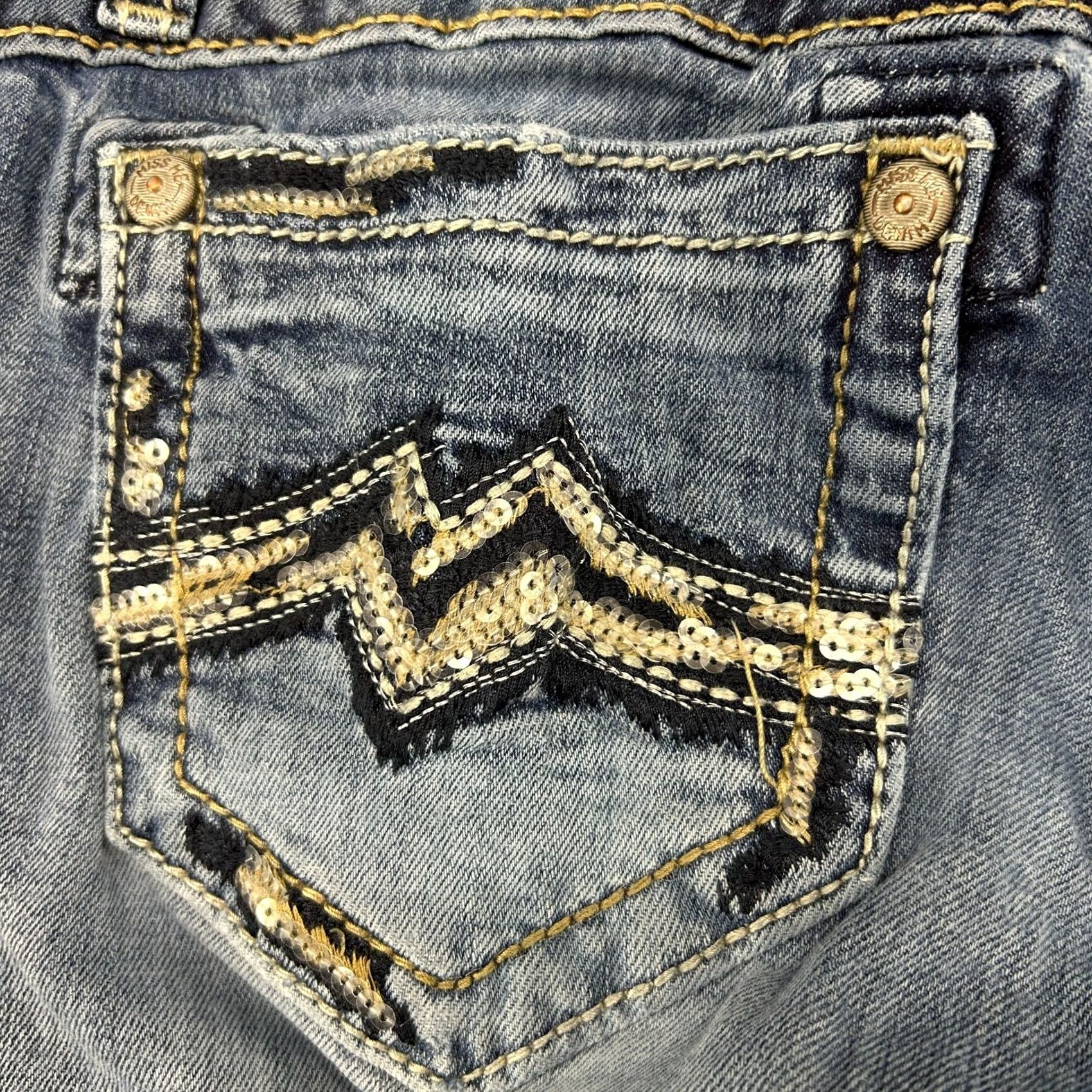 Miss Me Miss Me Jeans Womens 27 Blue Bootcut Denim Distressed Distressed Embroidered Logo 5-Pocket Classic Buckle Bke Size 27" / US 4 / IT 40 - 4 Thumbnail