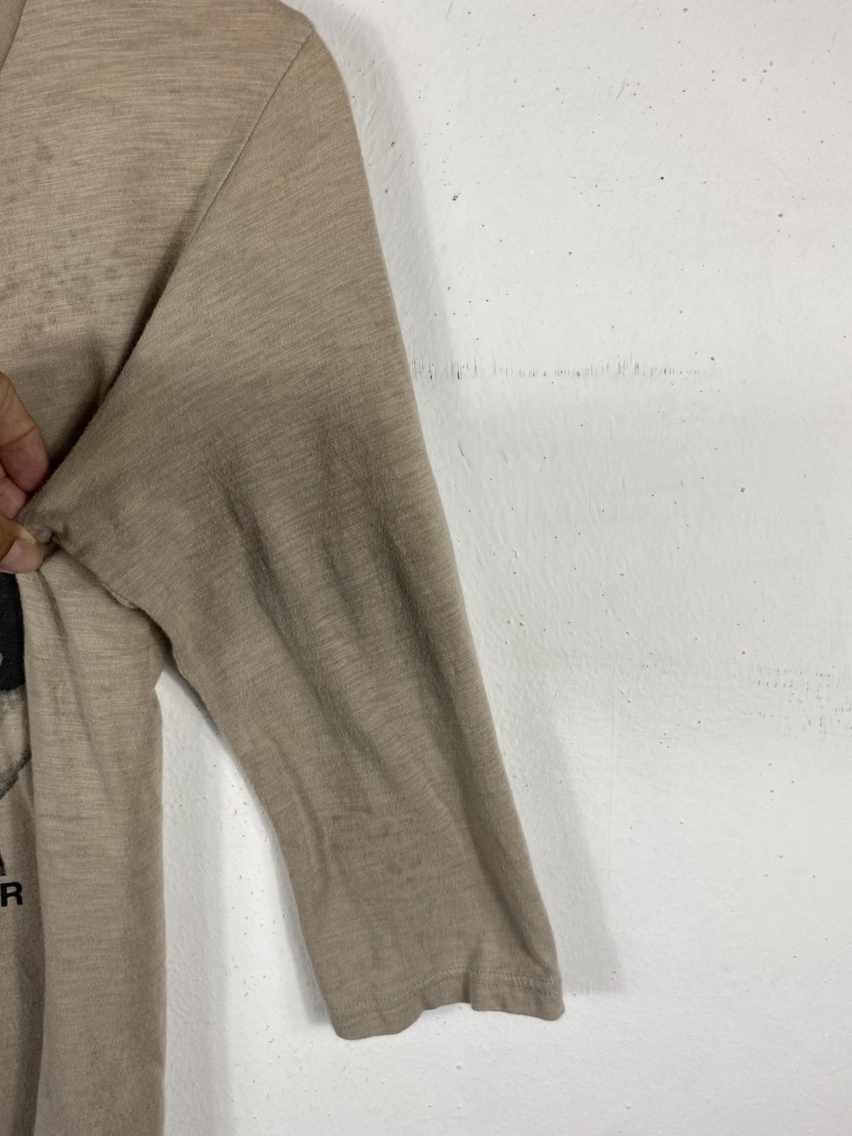 Undercover × Uniqlo Uniqlo X Undercover New Standard Family 3q Sleeve T-Shirt Size US S / EU 44-46 / 1 - 10 Thumbnail