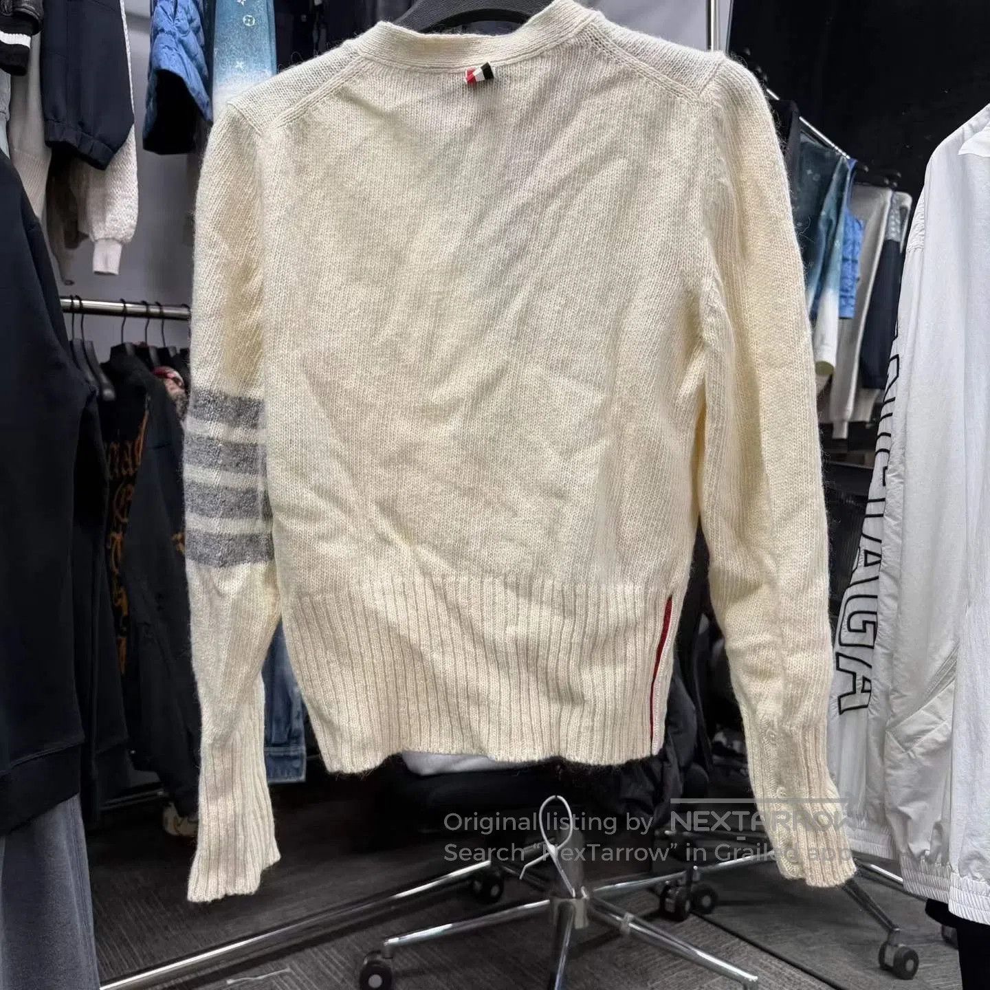 Thom Browne Thome Browne Cream Wool Four-Stripe Cardigan. Size US M / EU 48-50 / 2 - 2 Thumbnail