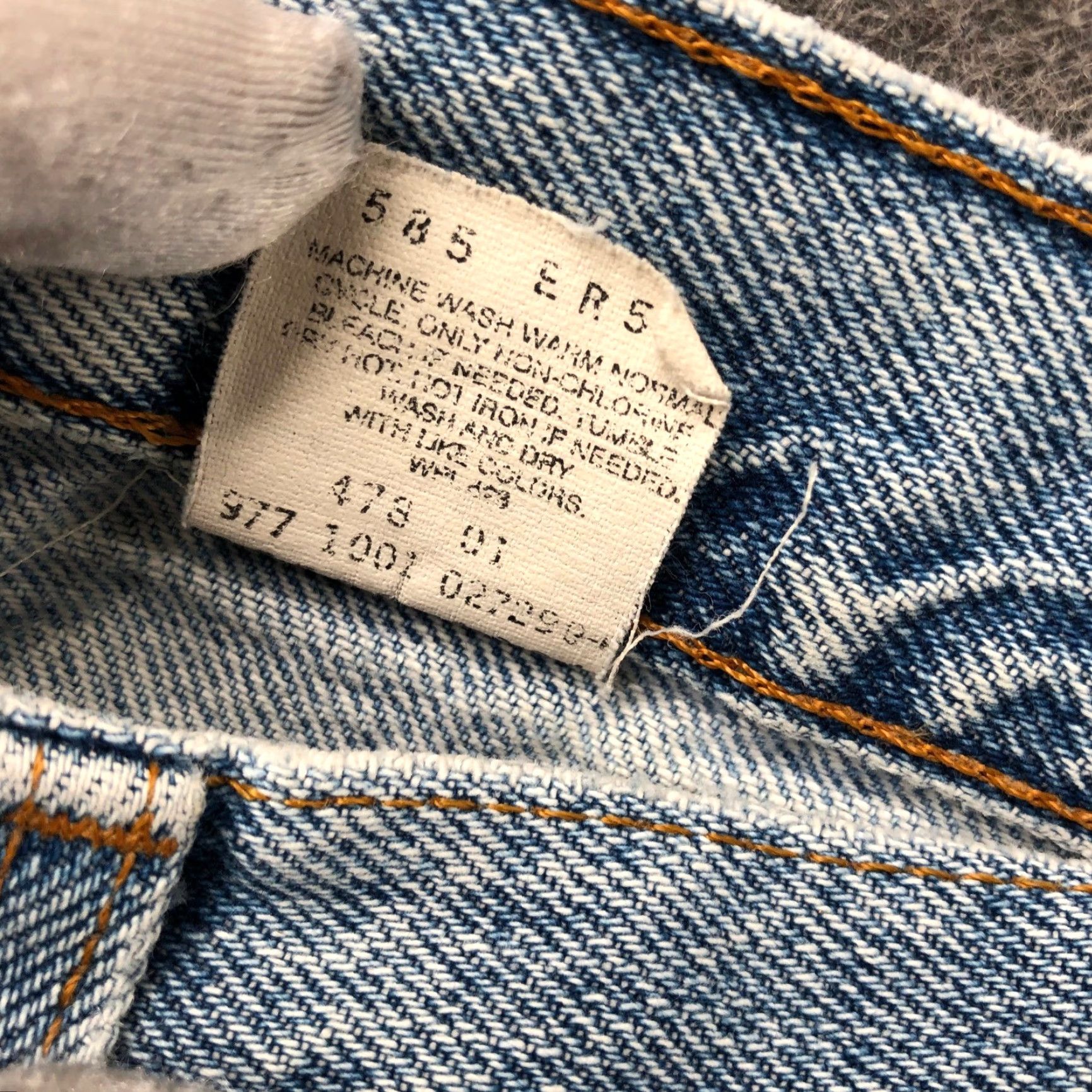 Levi's VTG Levis 550 Denim Shorts Mens 30 Light Wash Blue Frayed Dad Relaxed Fit Cotton Size US 30 / EU 46 - 5 Thumbnail