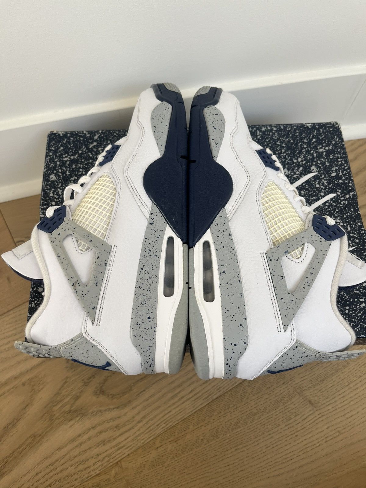 Nike Jordan 4 Midnight Navy Size US 12 / EU 45 - 4 Thumbnail