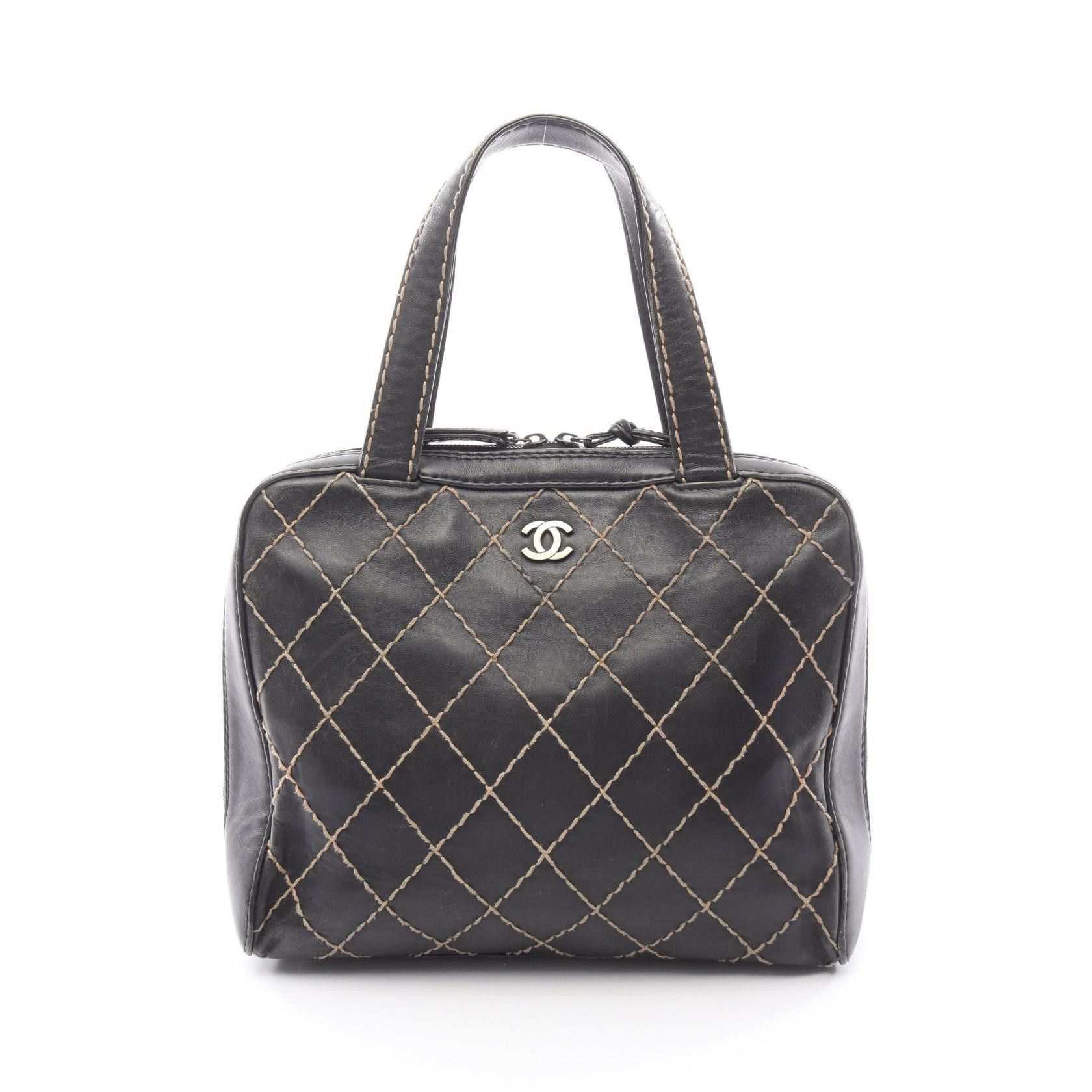 Chanel Chanel Chanel Wild Stitch Leather Handbag Leather Handbag DUTY FREE for USA Size ONE SIZE - 1 Thumbnail