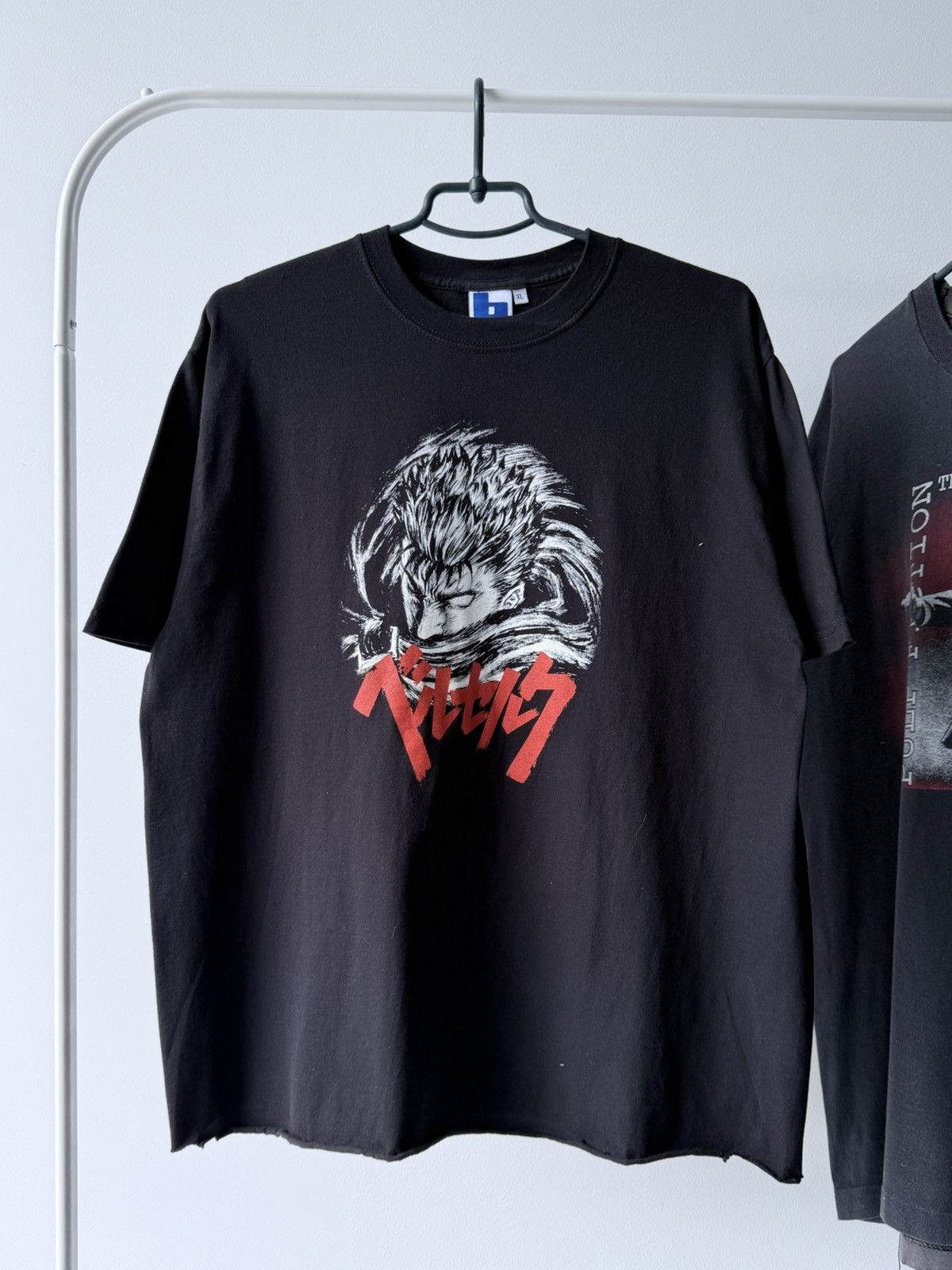 Anime Vintage Berserk Guts Anime Manga T-Shirt Tee Size US XL / EU 56 / 4 - 1 Thumbnail