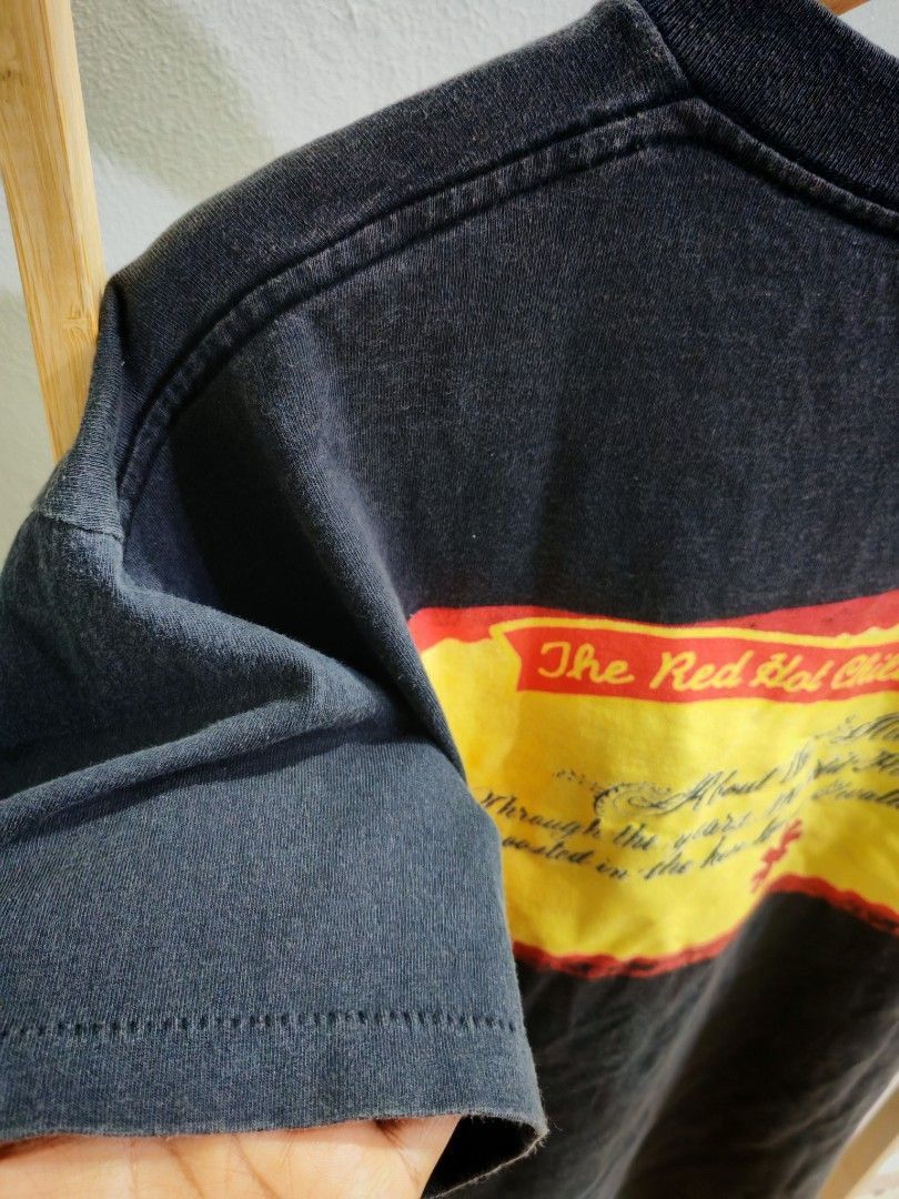 Band Tees Vintage 90s RHCP 1995 Band Tee Giant License Size US L / EU 52-54 / 3 - 8 Thumbnail