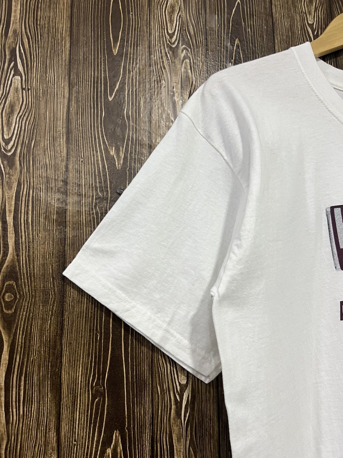 Vintage Vintage 90s Hershey’s Milk Chocolate Promo Tshirt Size US L / EU 52-54 / 3 - 3 Thumbnail