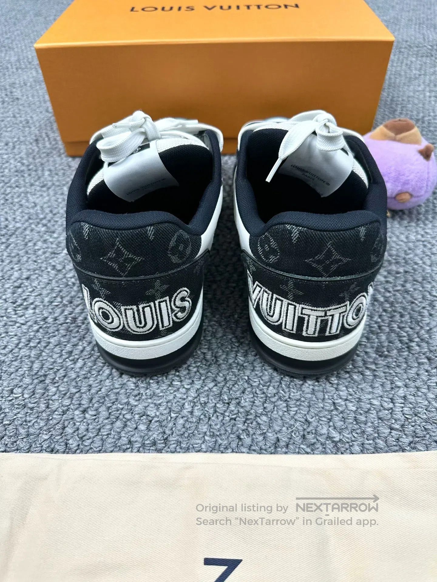 Louis Vuitton Louis Vuitton Black and White Panda Magic Tape Casual Snea Size US 9.5 / EU 42-43 - 3 Thumbnail