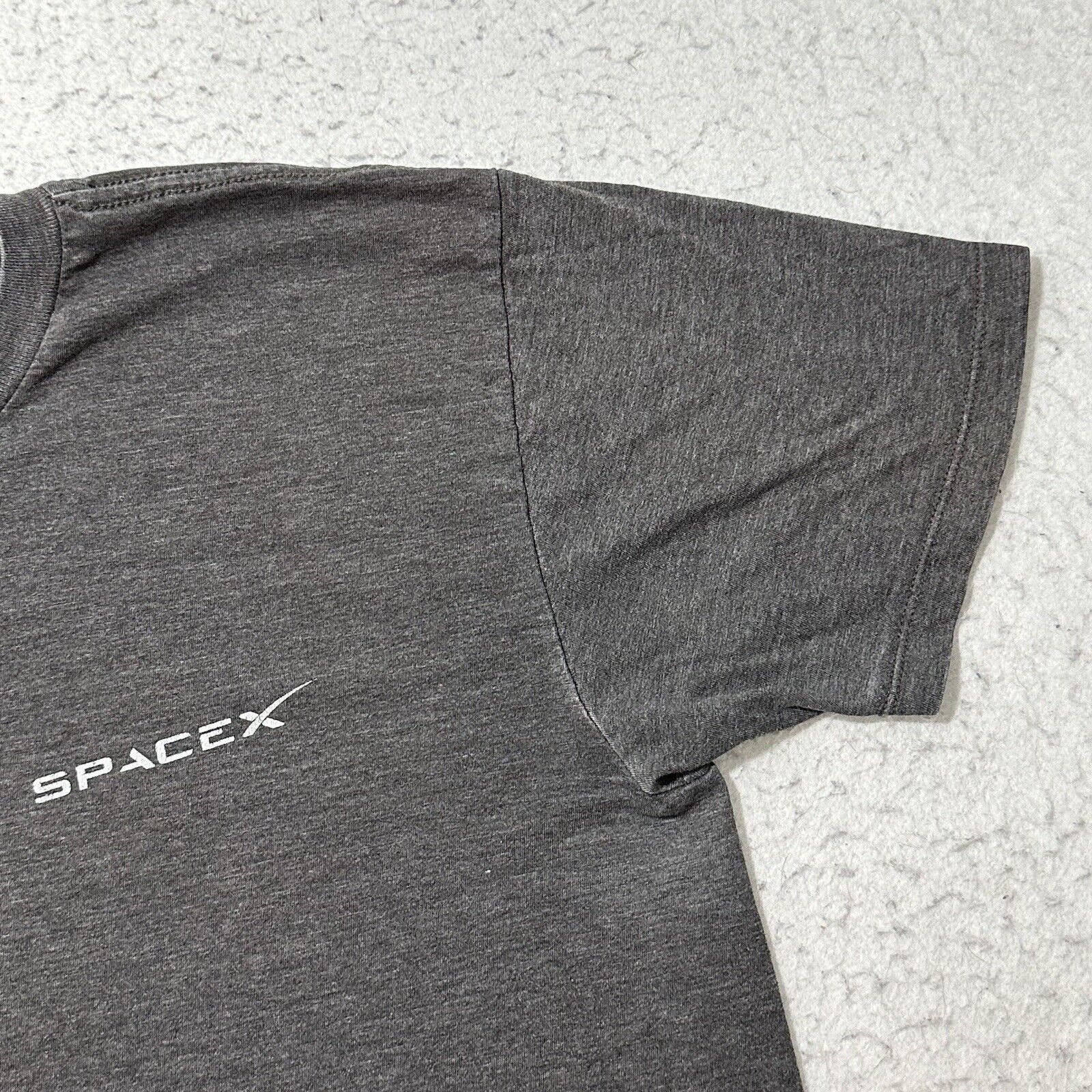 Other SpaceX Large Dragon CRS-11 Graphic T Shirt Elon Musk 2017 Size US L / EU 52-54 / 3 - 7 Thumbnail