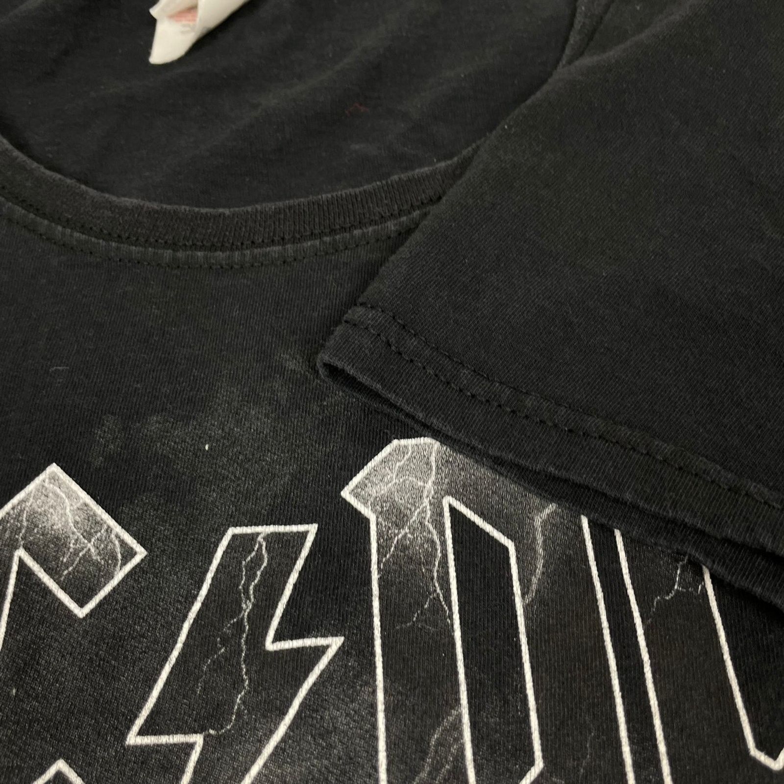 Fruit Of The Loom Vintage AC/DC Me Salute You T Shirt Size XXL Black Size XXL / US 16-18 / IT 52-54 - 6 Thumbnail