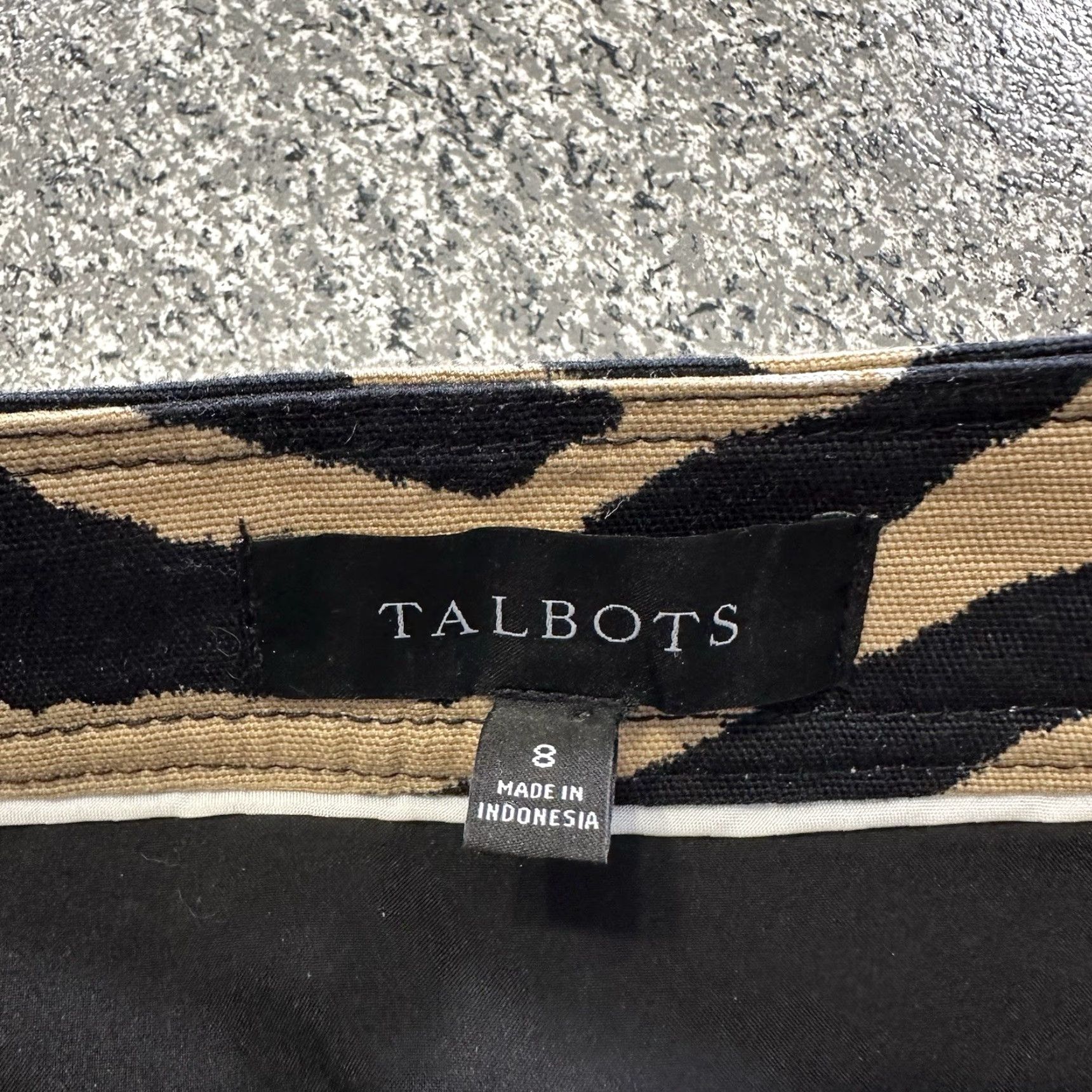 Talbots Talbots Skirt Womens 6 Animal Print Midi Straight Pencil Brown Cotton Spandex Zipper Lined 32x19 Regular XS? Size 28" / US 6 / IT 42 - 2 Thumbnail