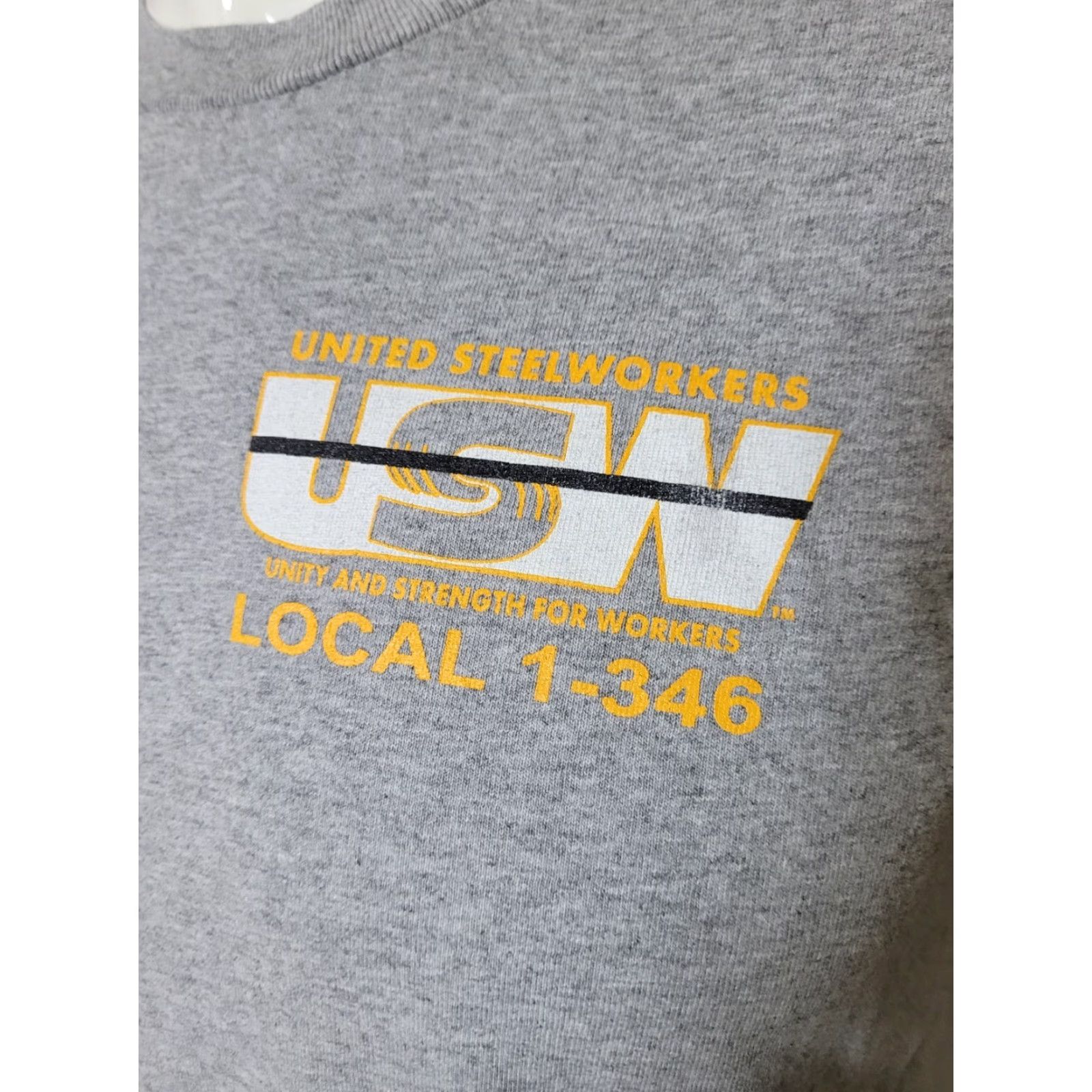 Vintage USW Local 1-346 Toledo OH T Shirt Medium Bayside 90% Cotton 10% Polyester Gray Crew Neck Short Sleeve Men Union Shirt Size US M / EU 48-50 / 2 - 2 Thumbnail