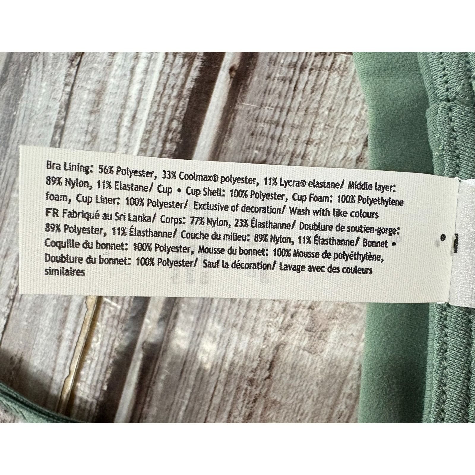 Lululemon Lululemon License to Train Triangle Bra A/B logo sz 8 color Size M / US 6-8 / IT 42-44 - 4 Thumbnail