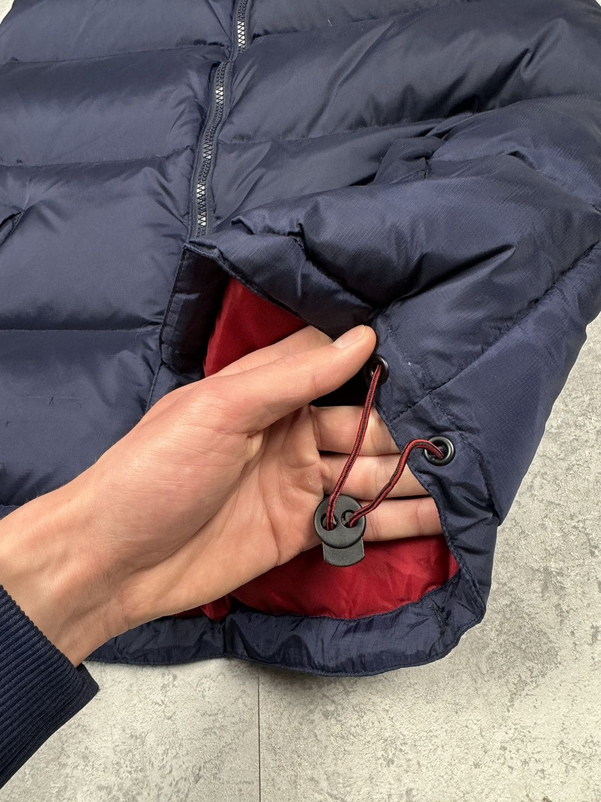 Tommy Hilfiger Vintage Tommy Hilfiger Puffer Down Vest Size US S / EU 44-46 / 1 - 5 Thumbnail