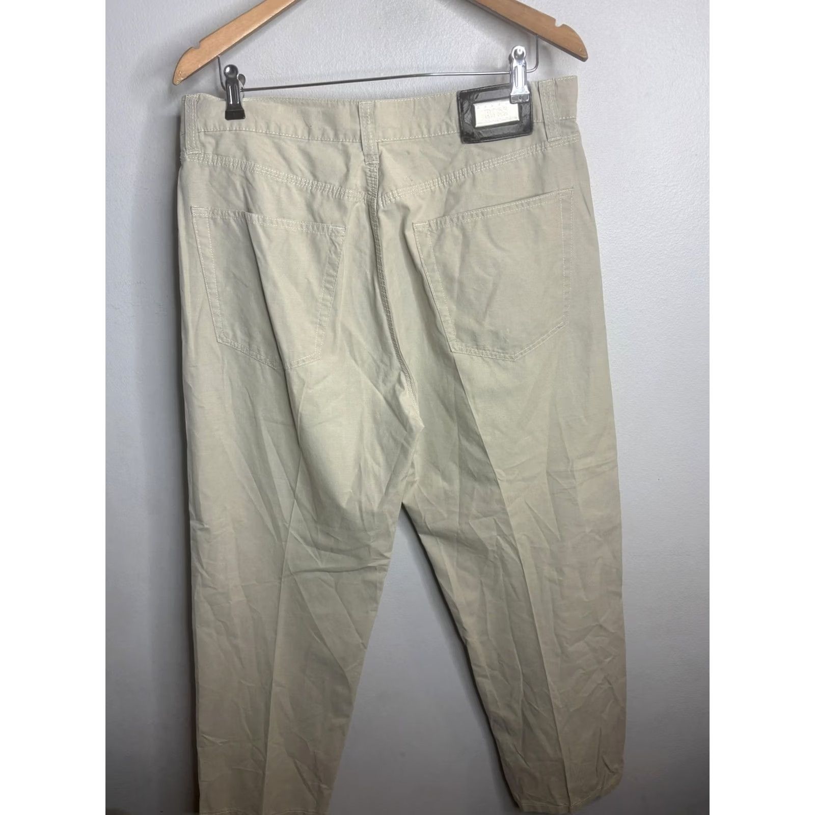 Hugo Boss VINTAGE BOSS Hugo Boss Jeans Mens 36x34 Khaki Alabama Made in Italy 5-Pocket Cotton Denim Straight Mens Bis 90s Size US 36 / EU 52 - 4 Thumbnail