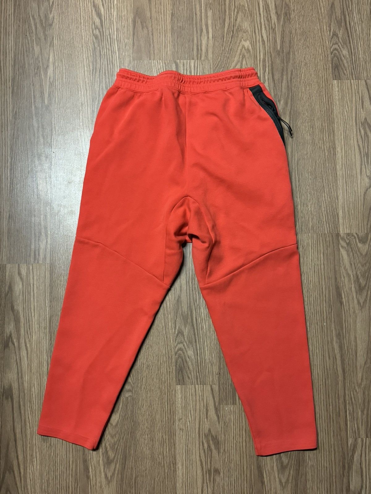 Nike Nike Tech Pants Size US 34 / EU 50 - 2 Thumbnail