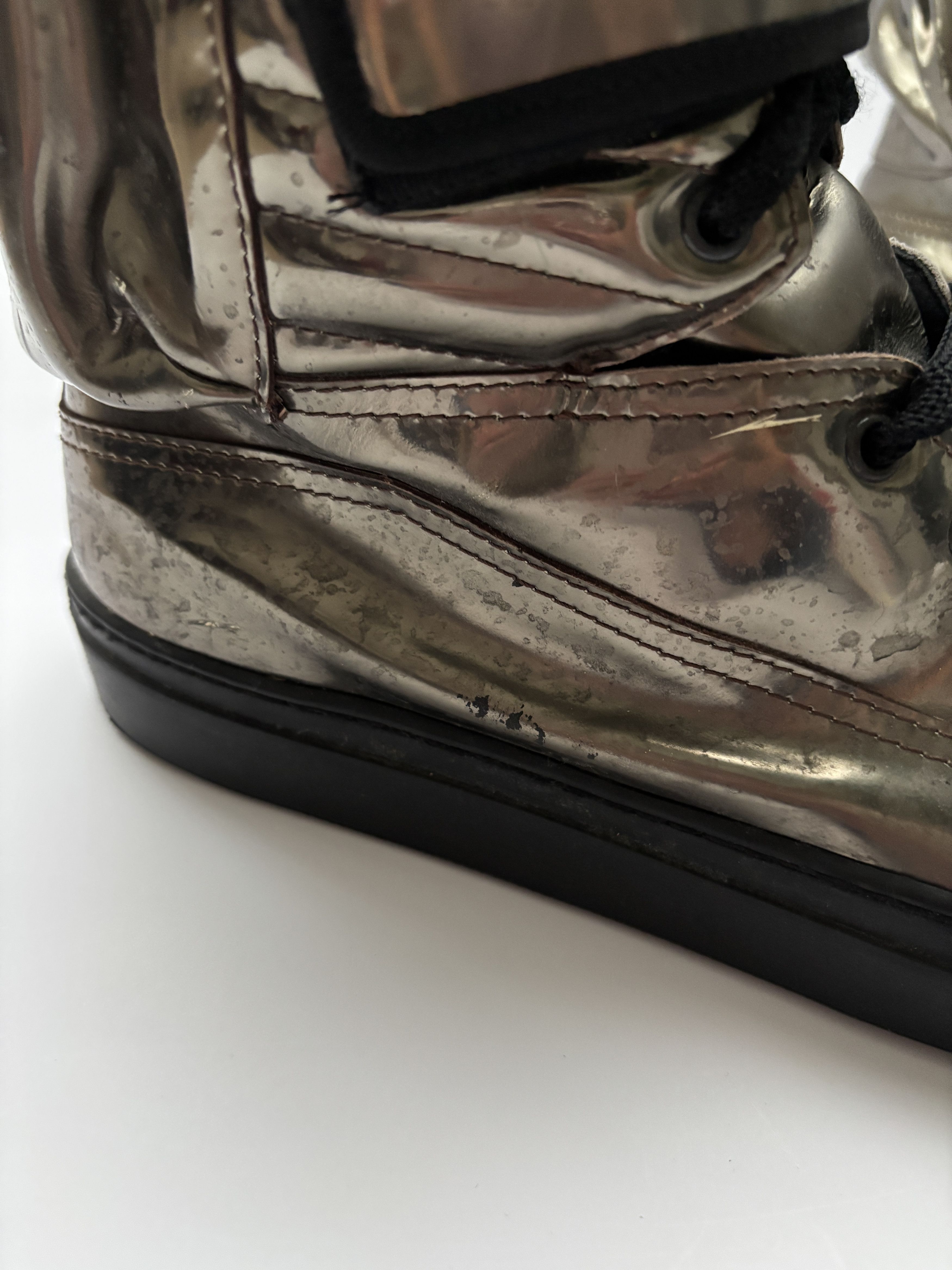 Raf Simons ⚡️QUICK SALE⚡️2009 Raf Simons Gold Astronaut Sneakers Size US 10 / EU 43 - 11 Thumbnail